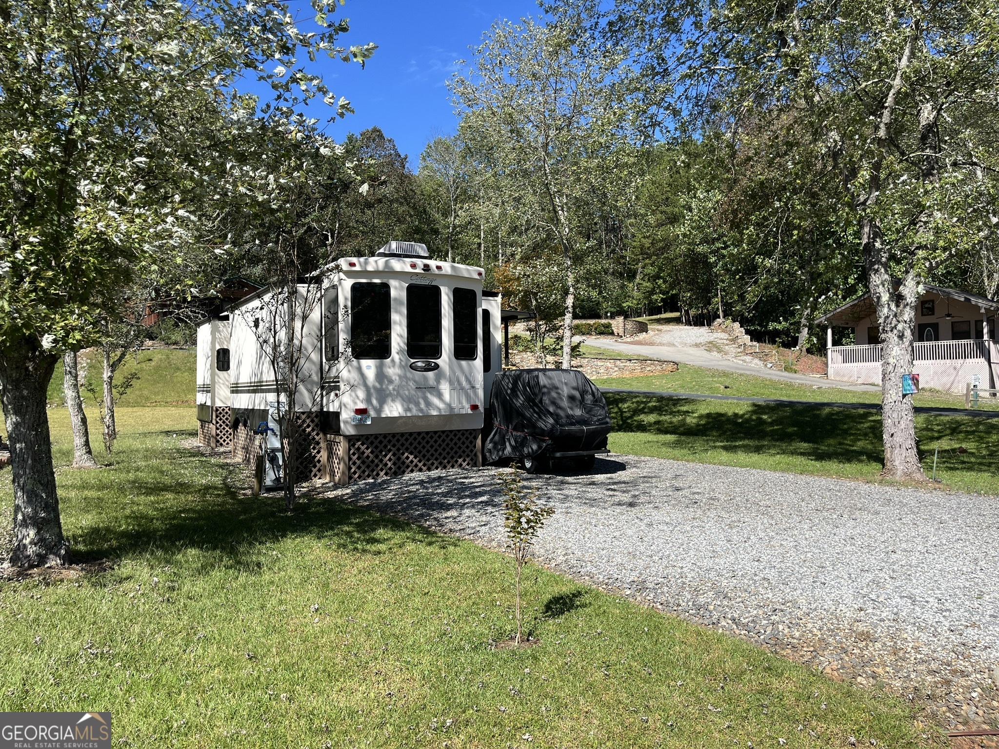 94 Bridge Loop Drive Property Photo 14