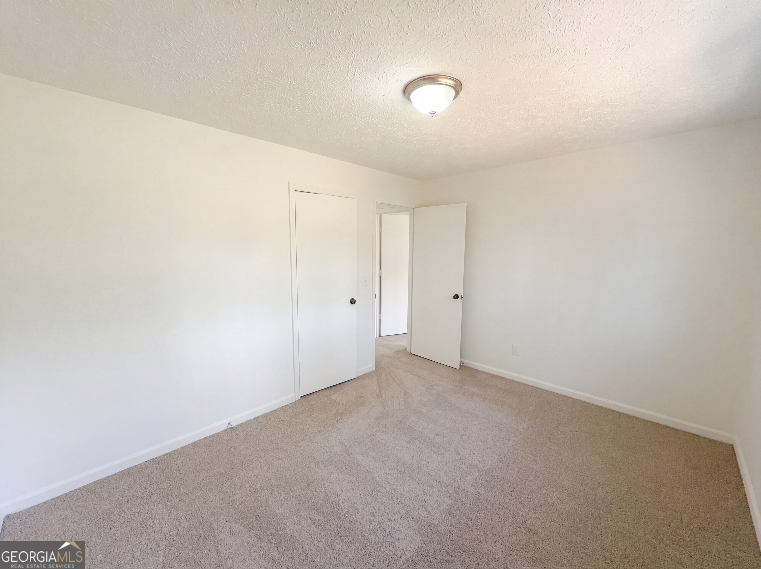 2006 Chelsea Lane Property Photo 15