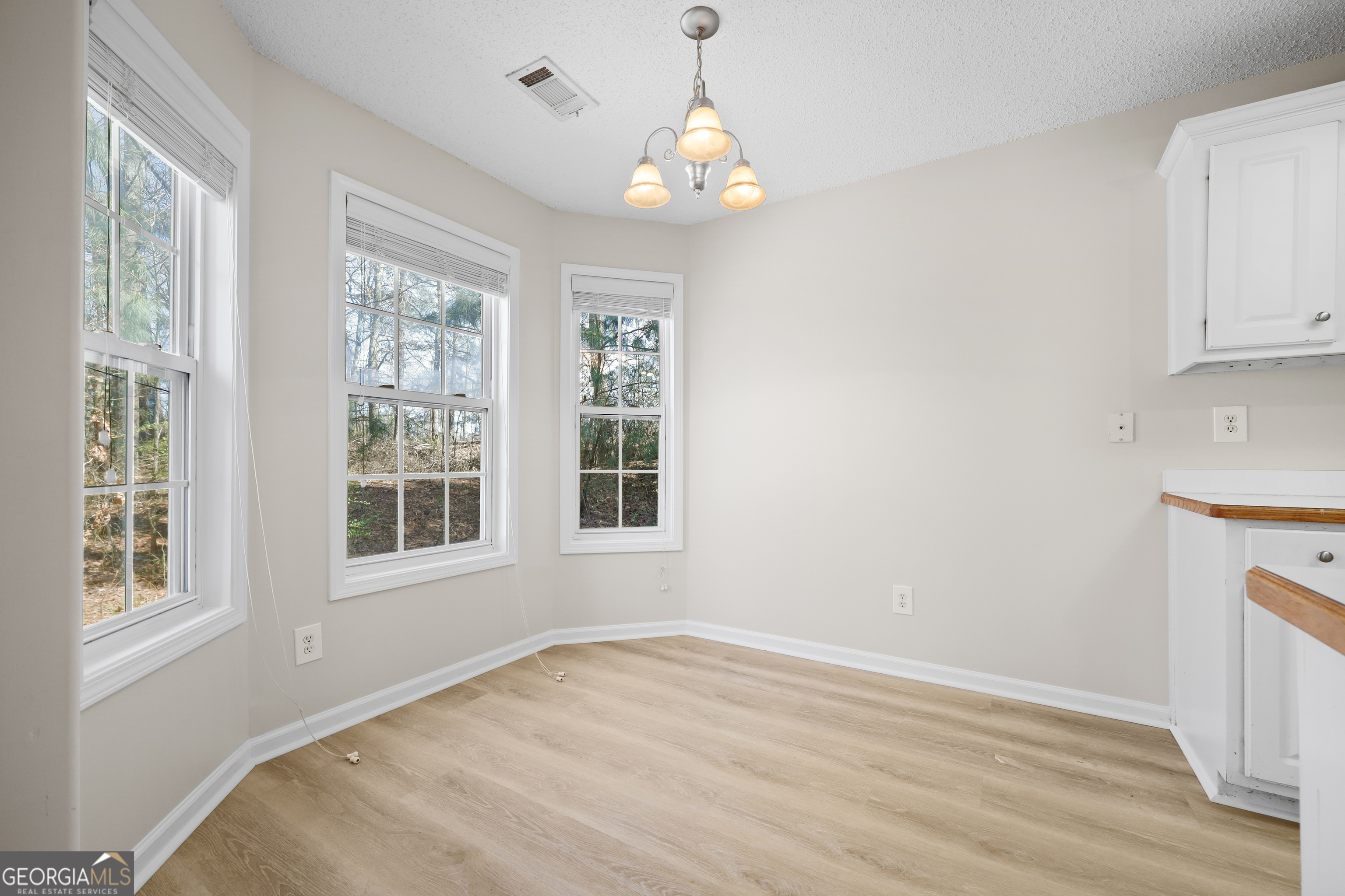 396 E Sycamore Drive Property Photo 16