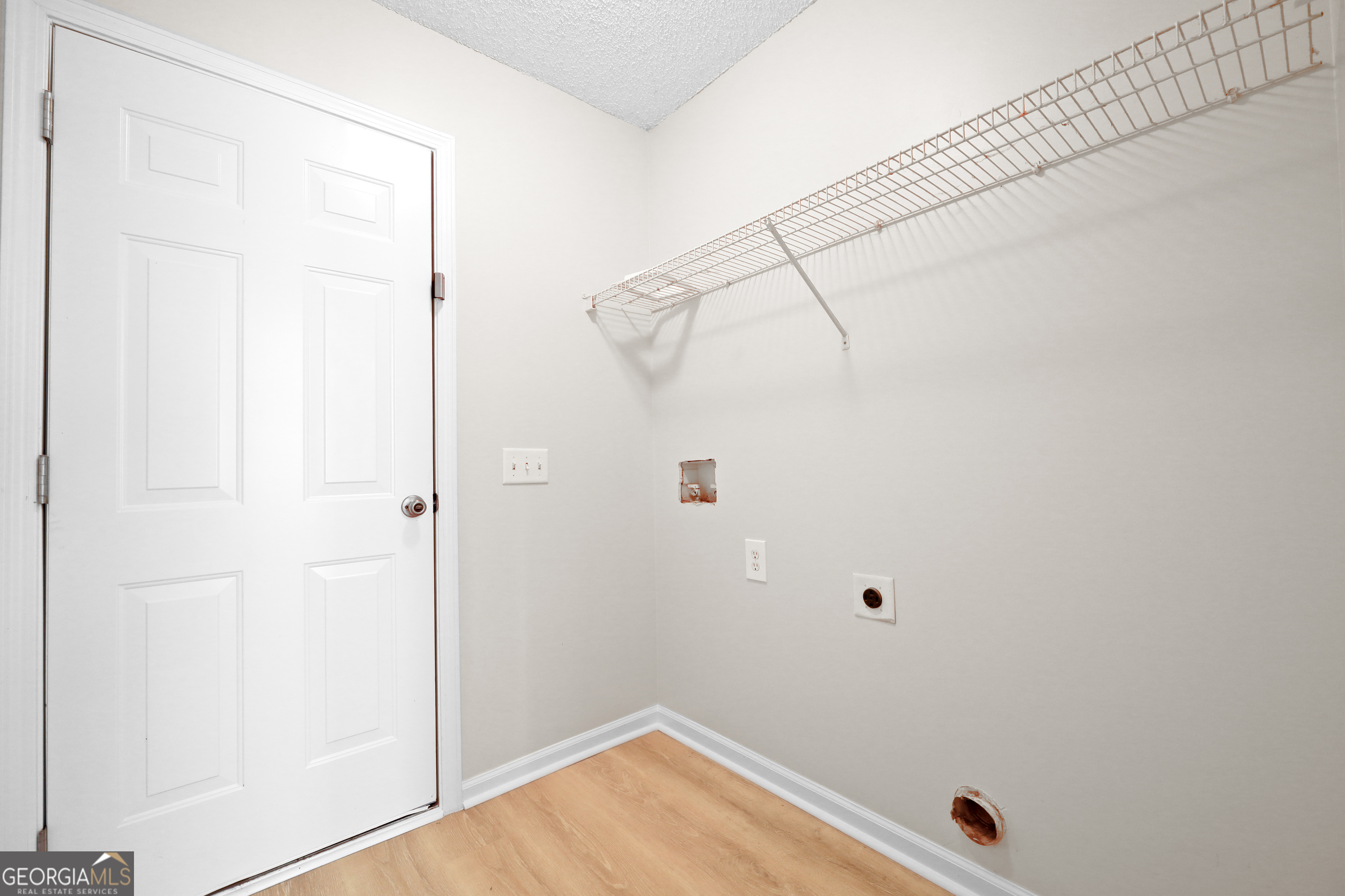 396 E Sycamore Drive Property Photo 31