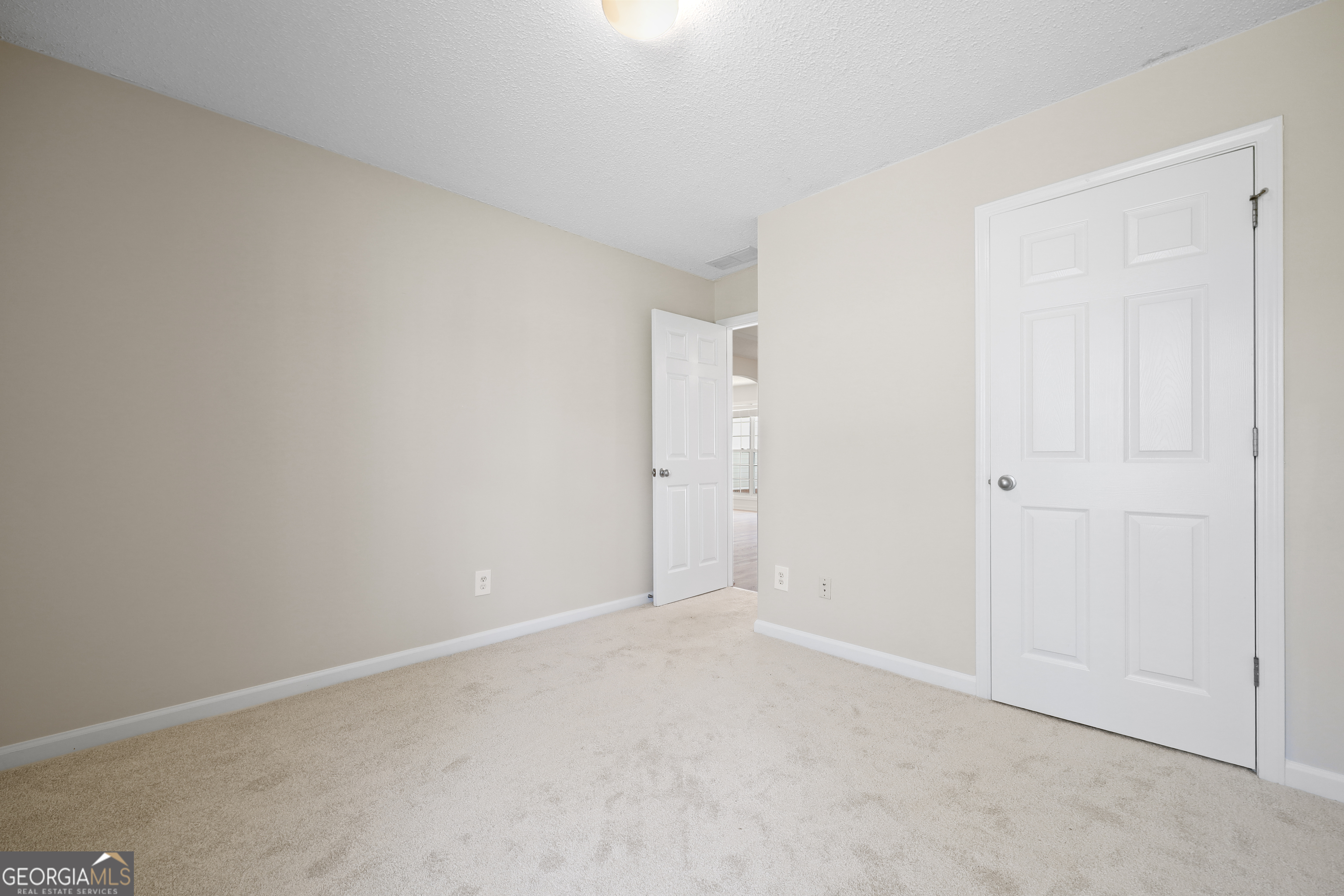 396 E Sycamore Drive Property Photo 39