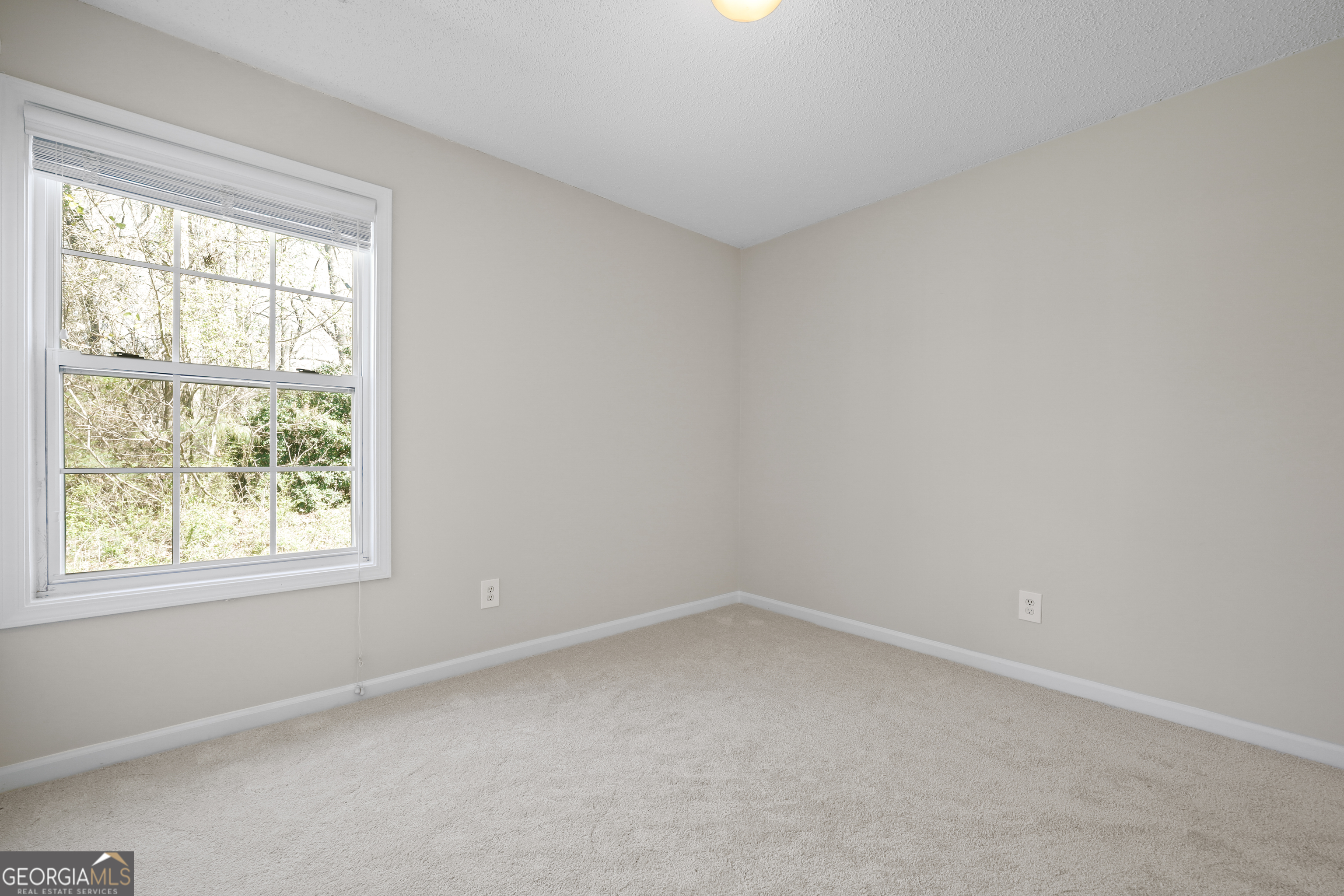 396 E Sycamore Drive Property Photo 40