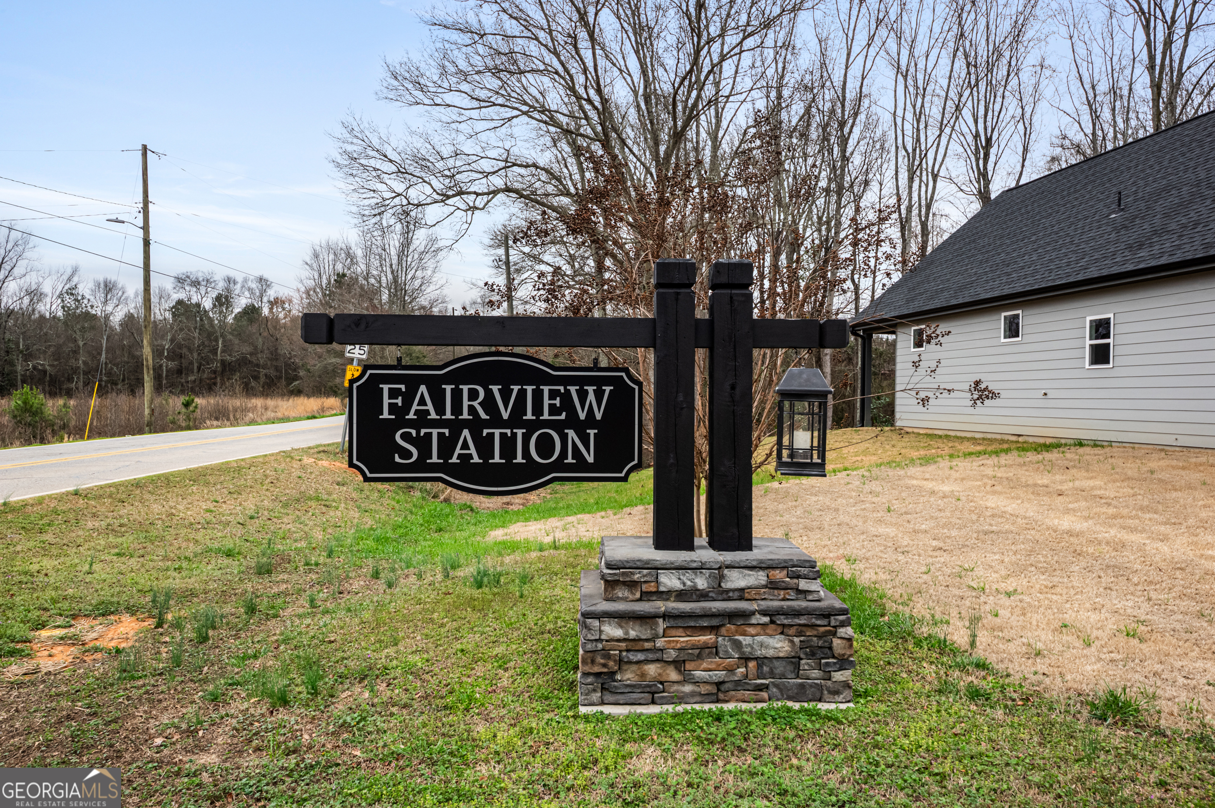 49 Fairview Station Property Photo 15