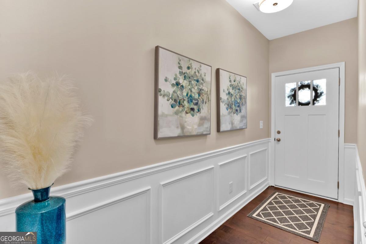 2805 Ellis Pointe Avenue Property Photo 2