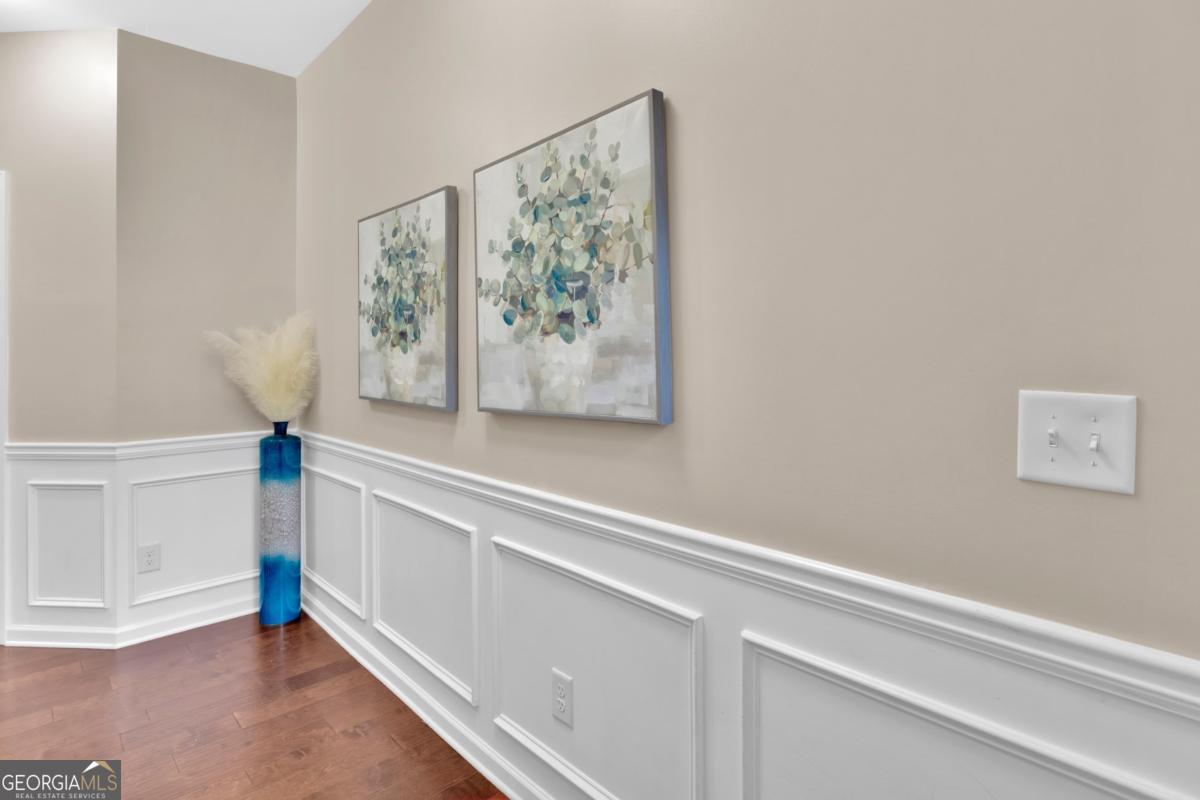 2805 Ellis Pointe Avenue Property Photo 9