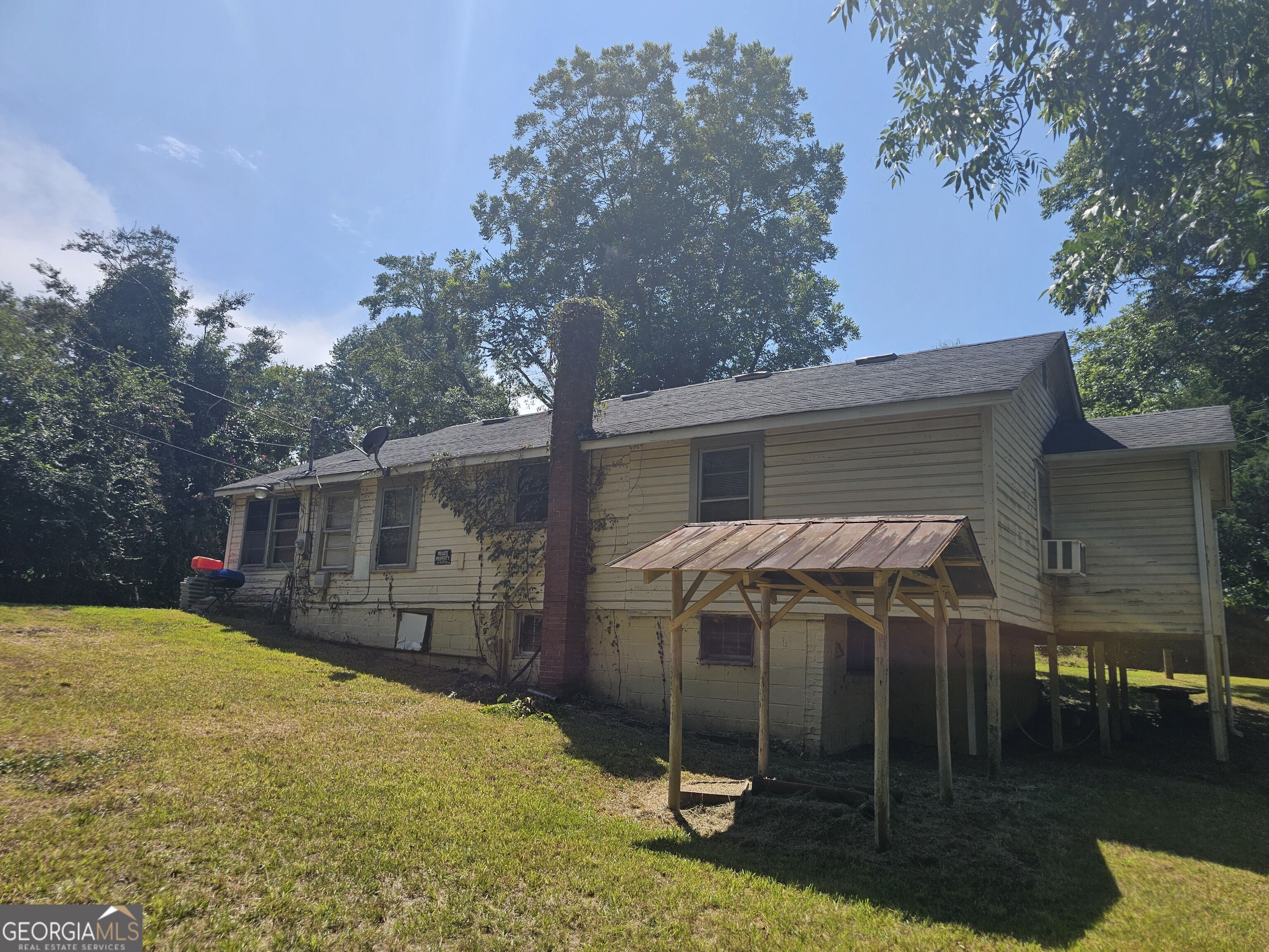 129 Brady Street Property Photo 2