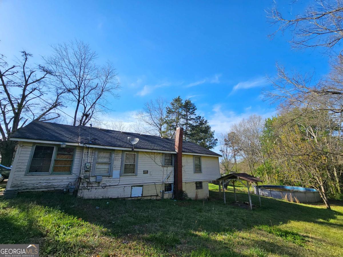 129 Brady Street Property Photo 6