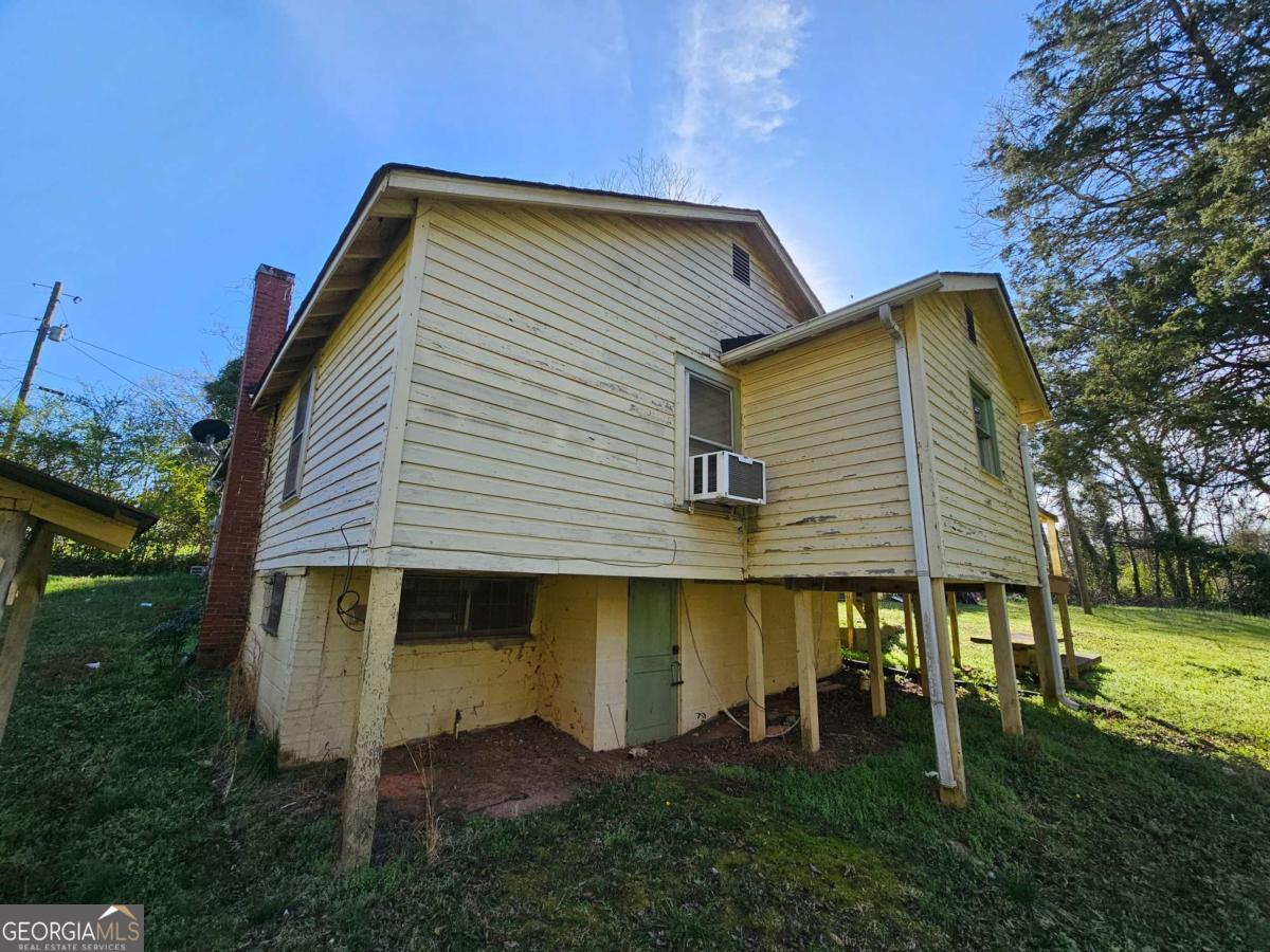 129 Brady Street Property Photo 7