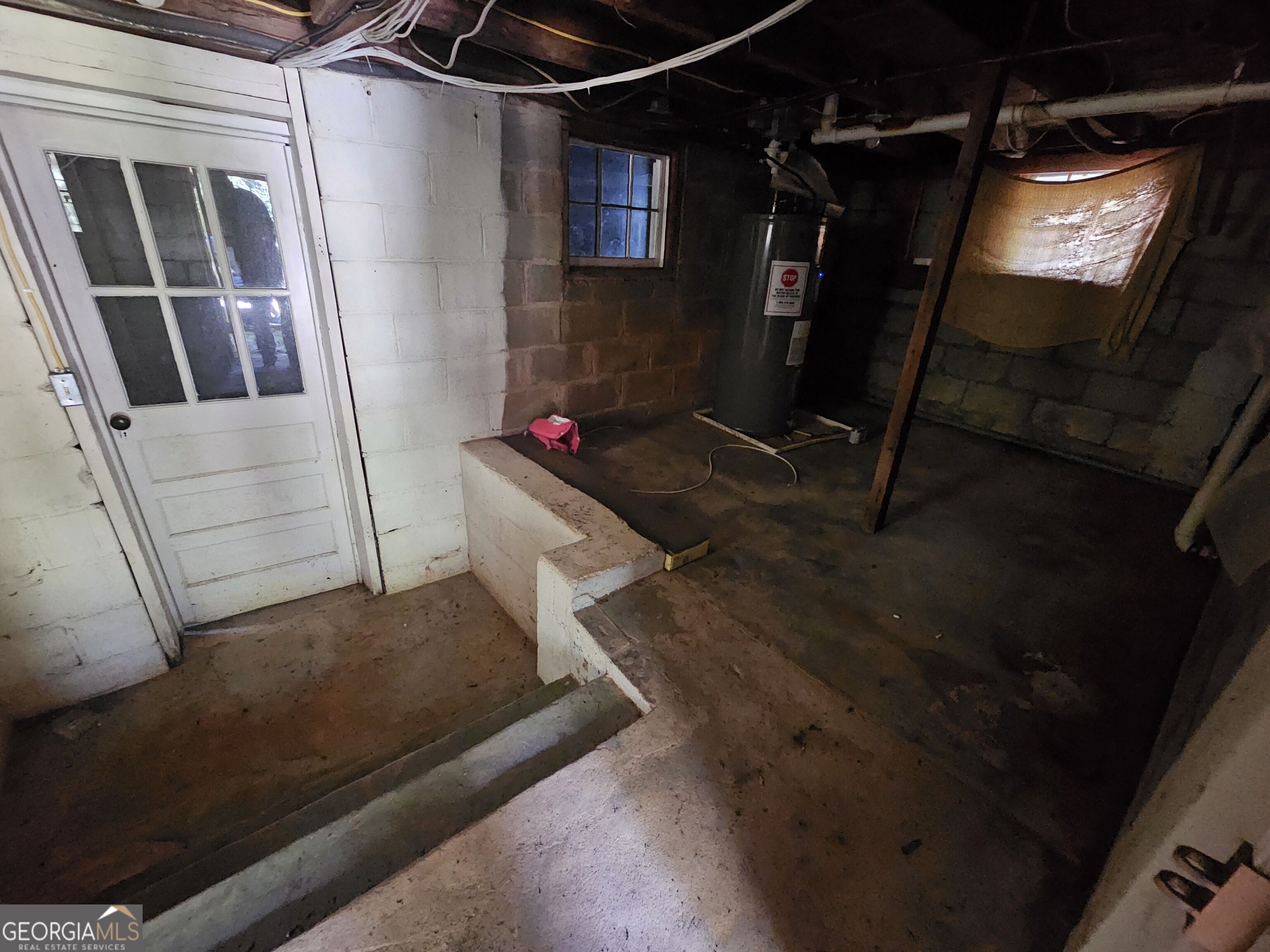 129 Brady Street Property Photo 9