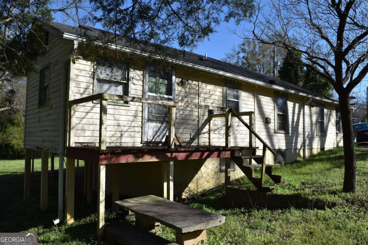 129 Brady Street Property Photo 12