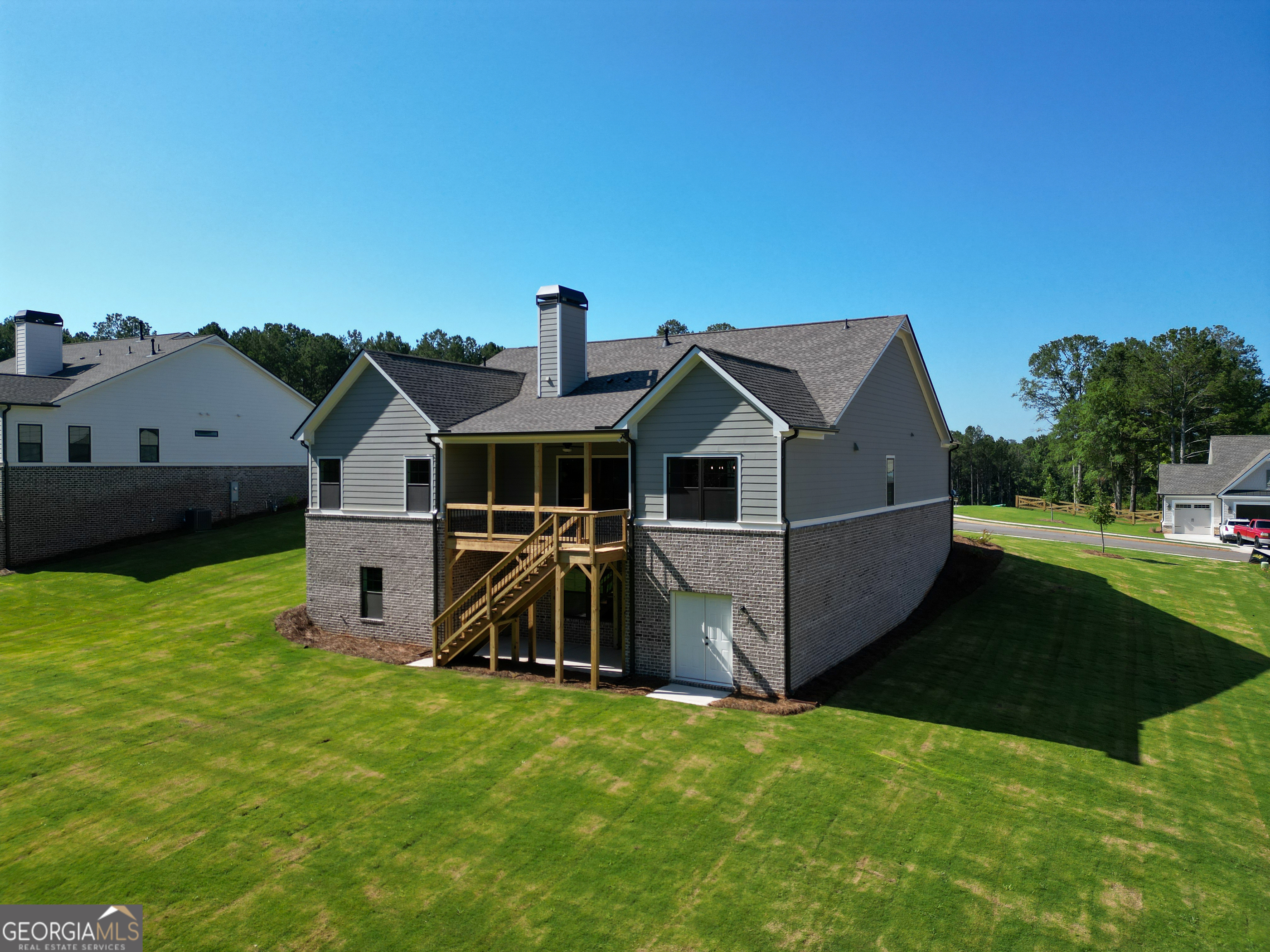 87 River Ridge Walk Property Photo 4