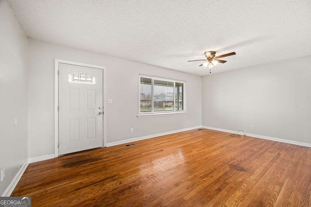 31 Jackson Way Property Photo 8