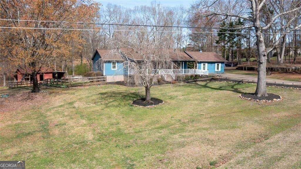 1268 Riverbend Road Property Photo 3