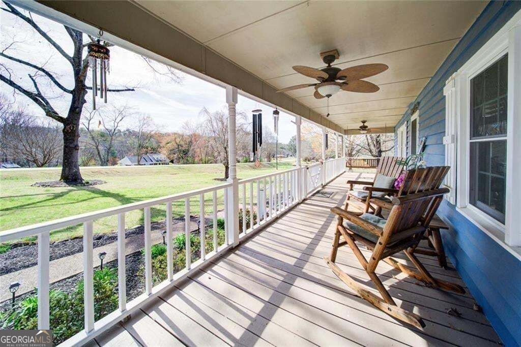 1268 Riverbend Road Property Photo 4