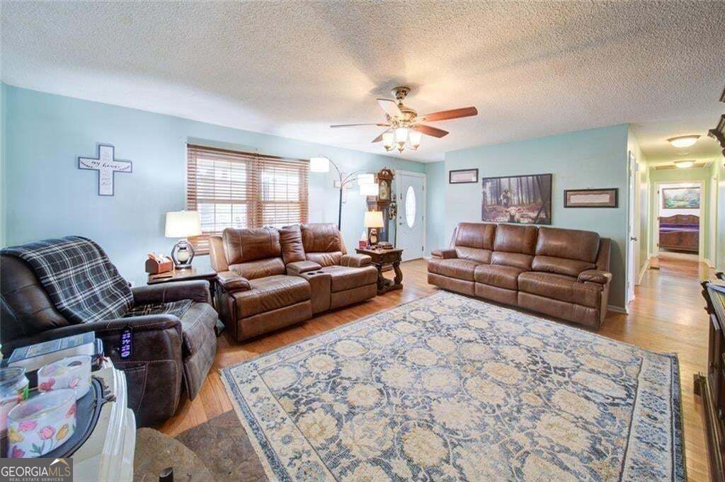 1268 Riverbend Road Property Photo 8