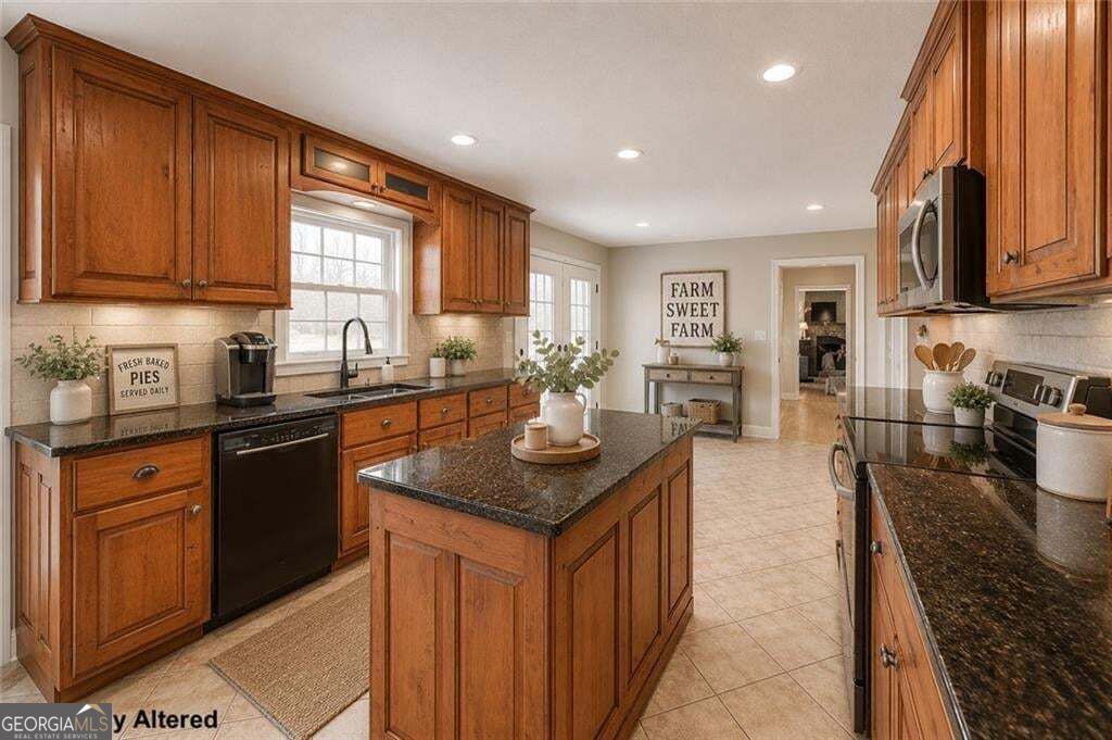 1268 Riverbend Road Property Photo 11
