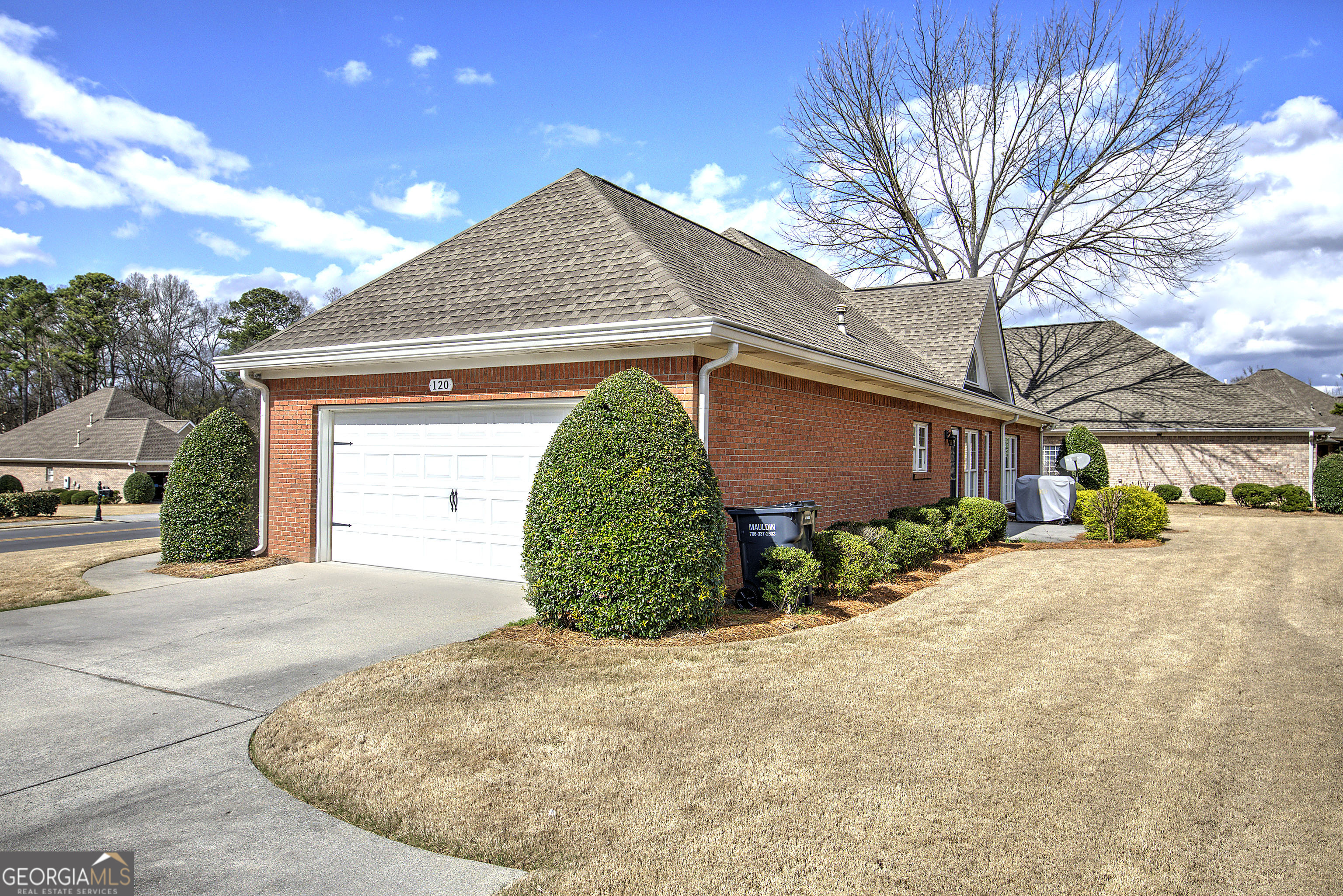 120 Vinings Way Se Property Photo 7