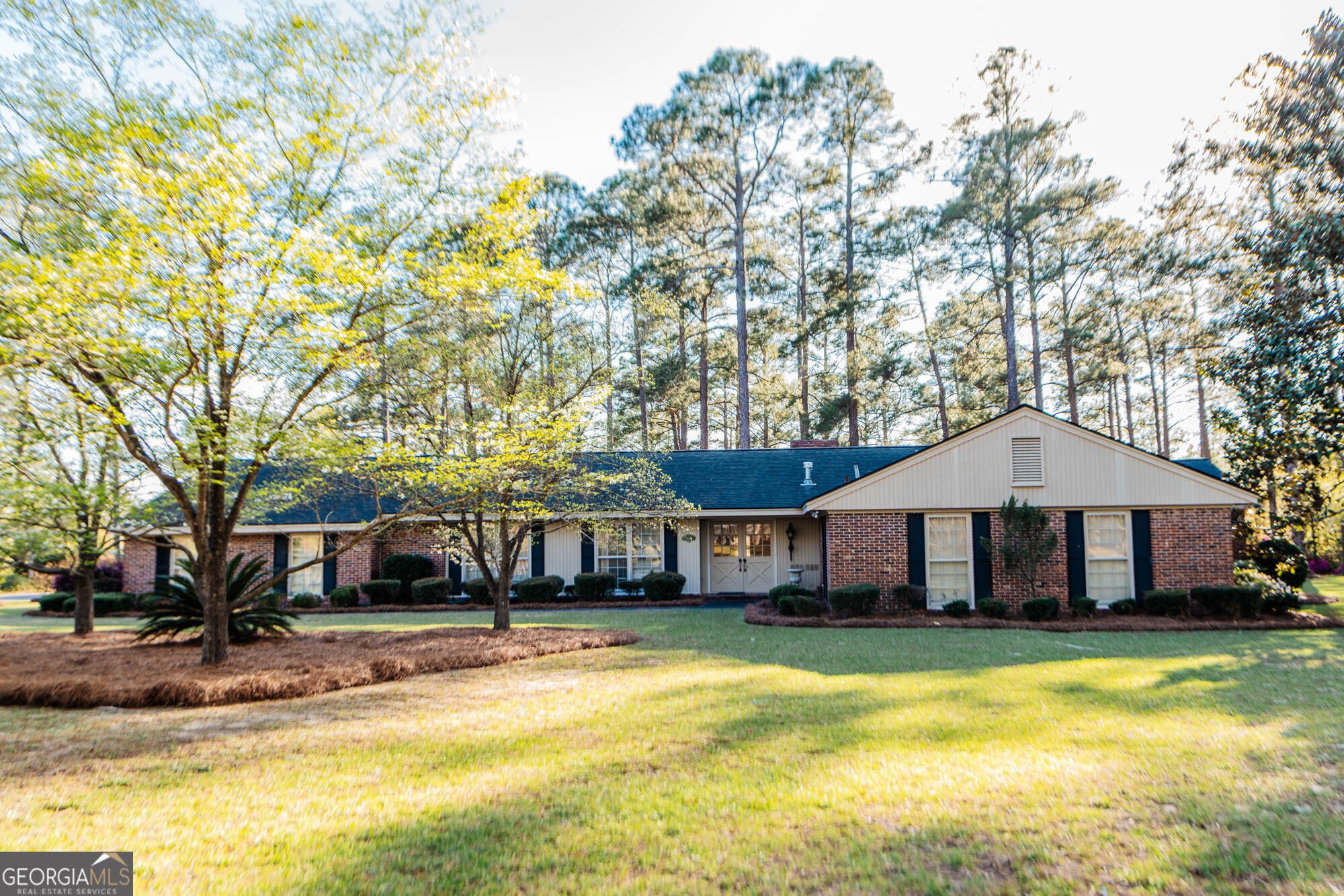 5207 Forest Lake Road