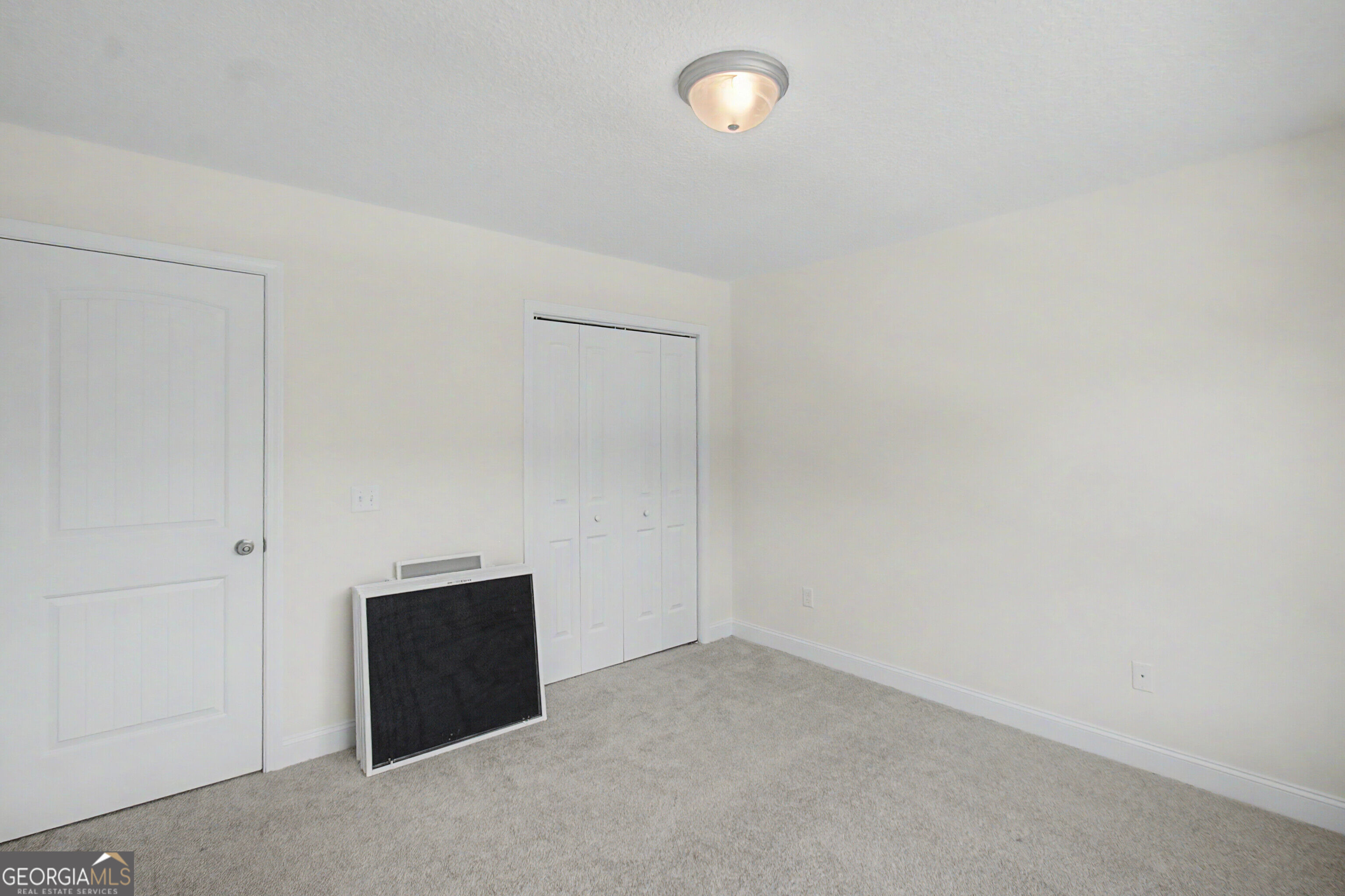 912 Meloney Drive Property Photo 17
