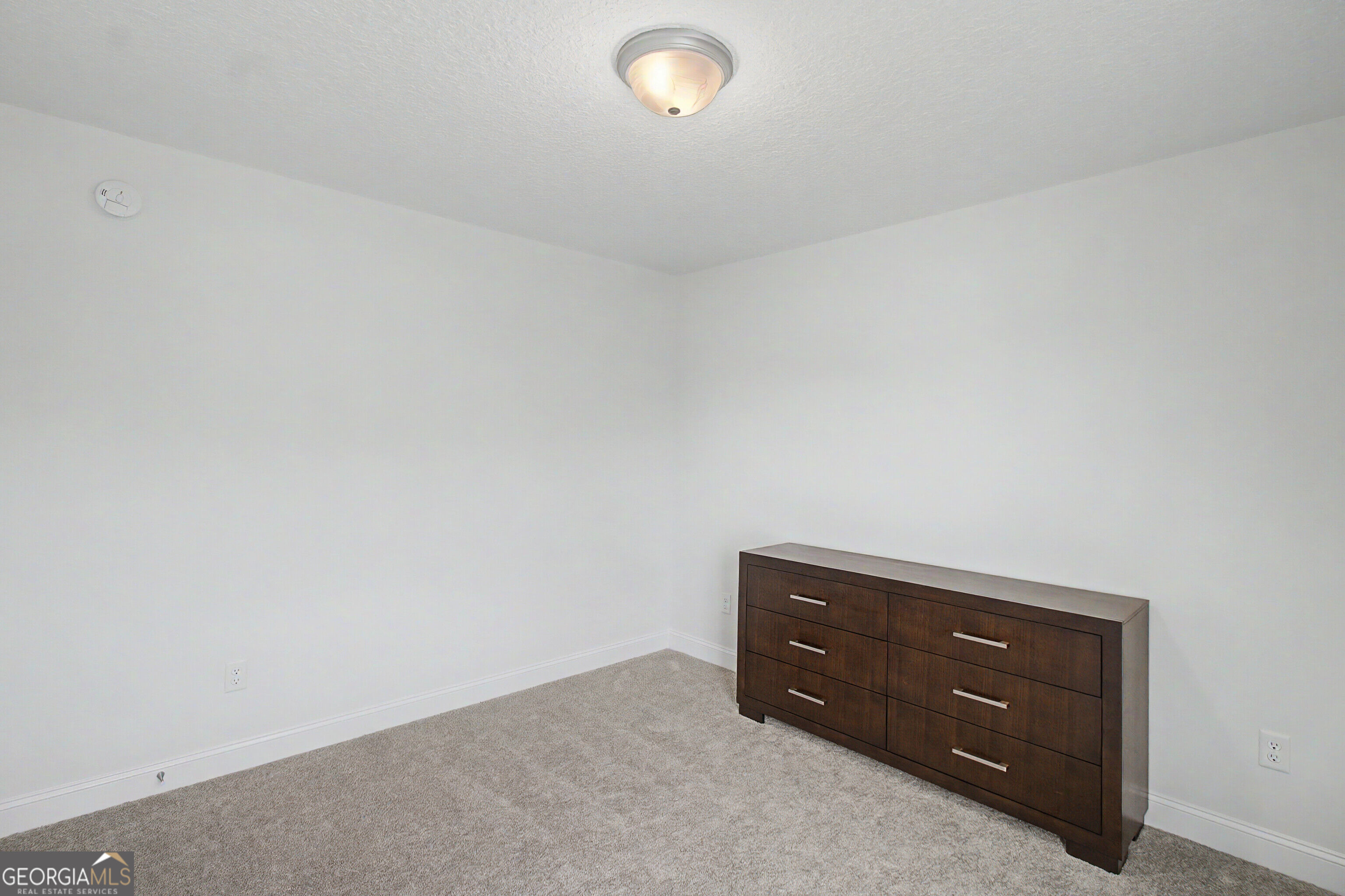 912 Meloney Drive Property Photo 21