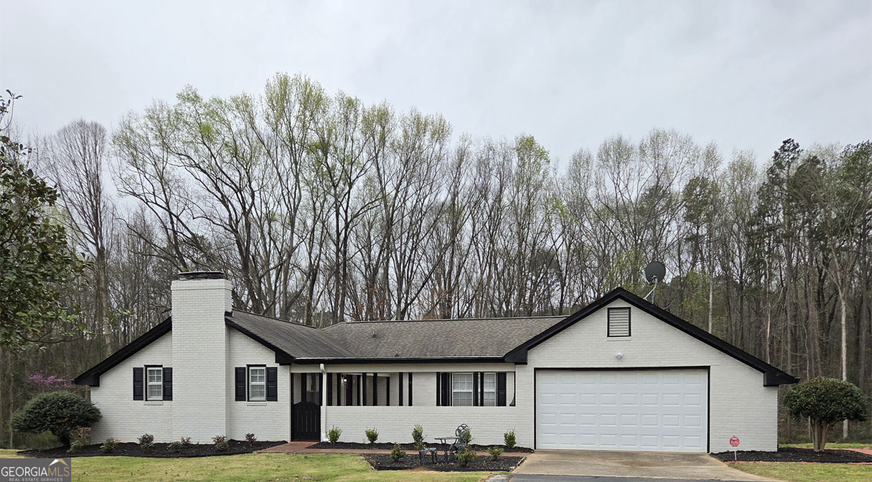 1012 Highway 332 Property Photo 1