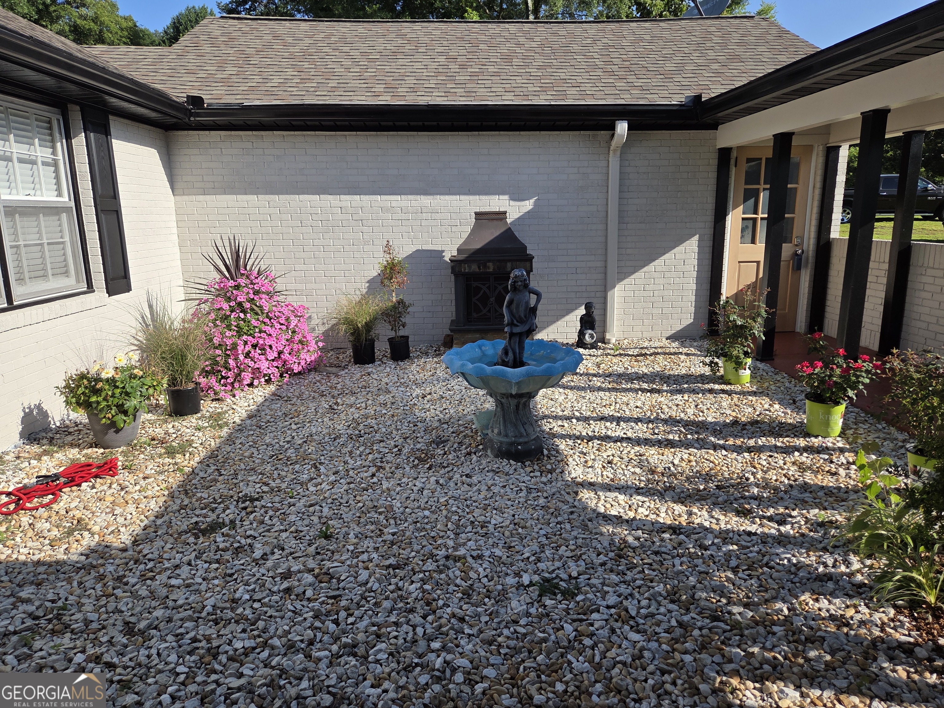 1012 Highway 332 Property Photo 2