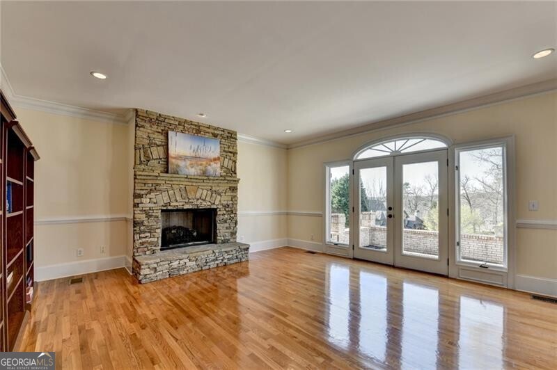 2035 Derby Lane Property Photo 16