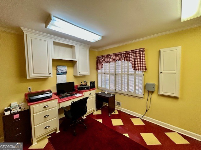 1014 E College Street Property Photo 7