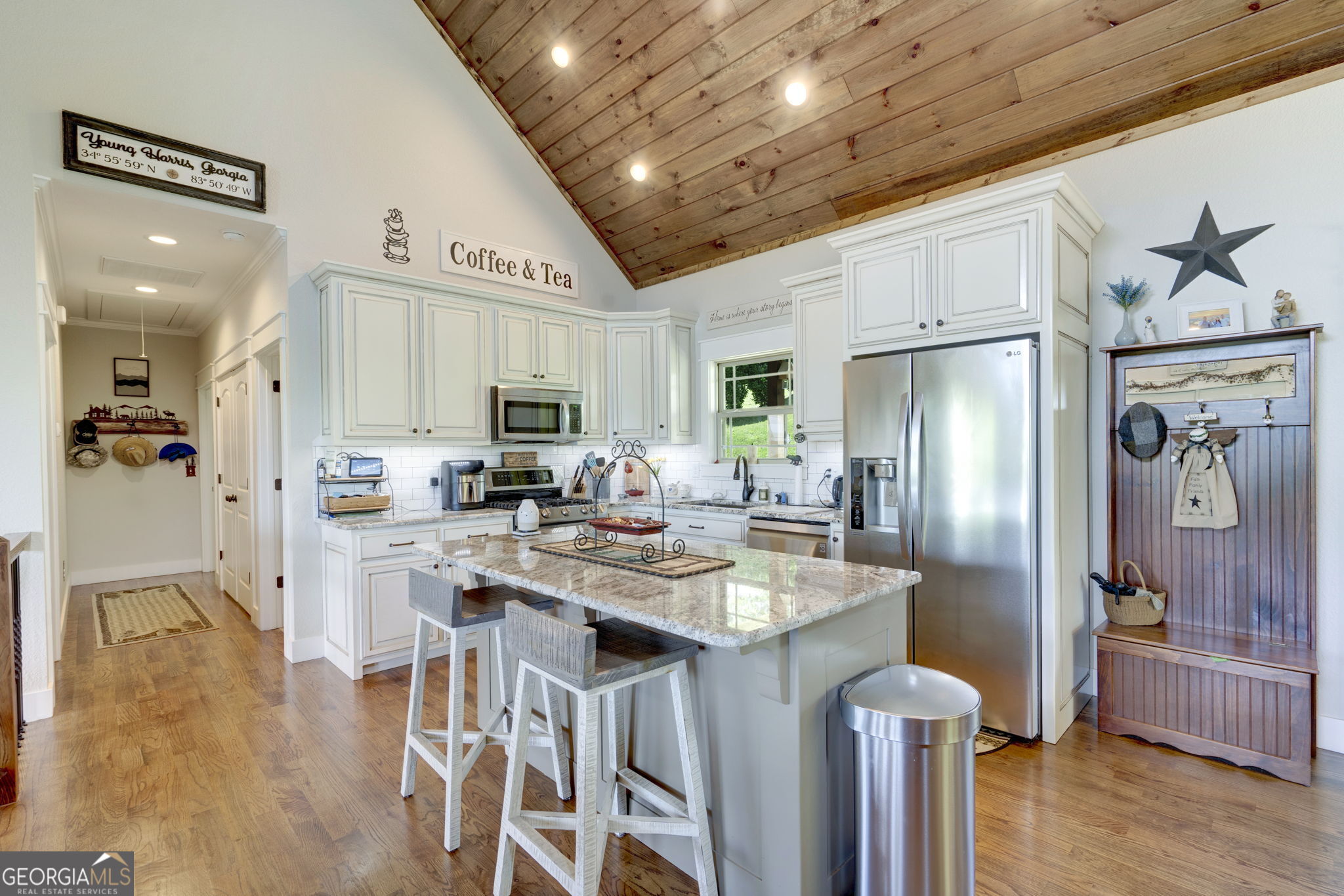 2079 Gallatin Road Property Photo 10