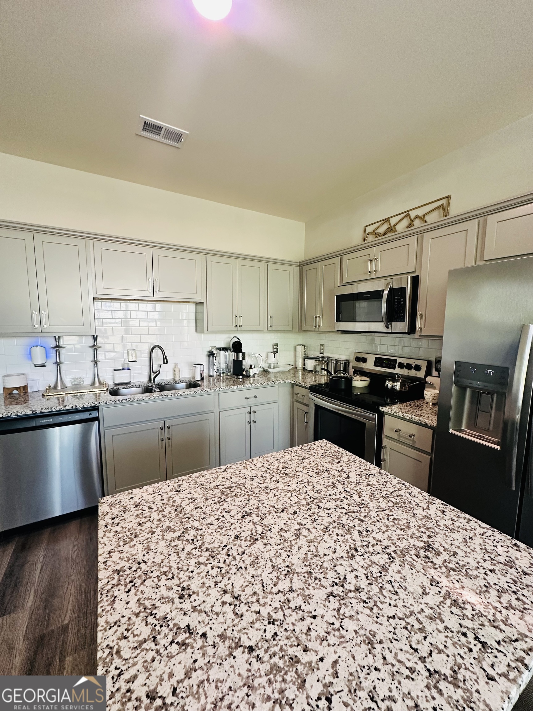 122 Bramble Way Property Photo 3
