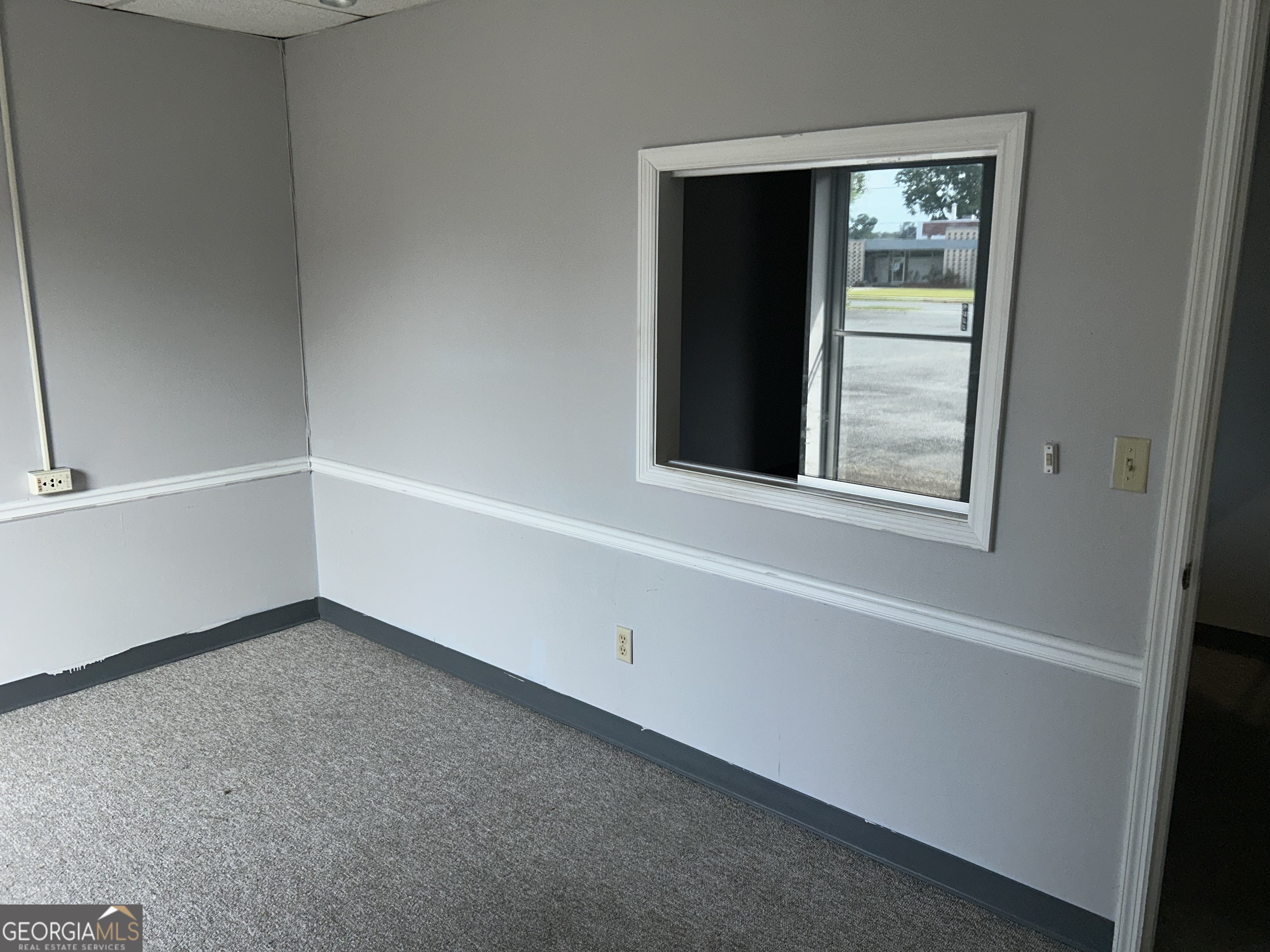 511 Academy Avenue Property Photo 3