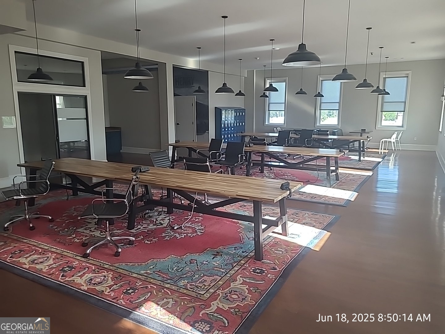 104 N Jefferson Street Property Photo 2