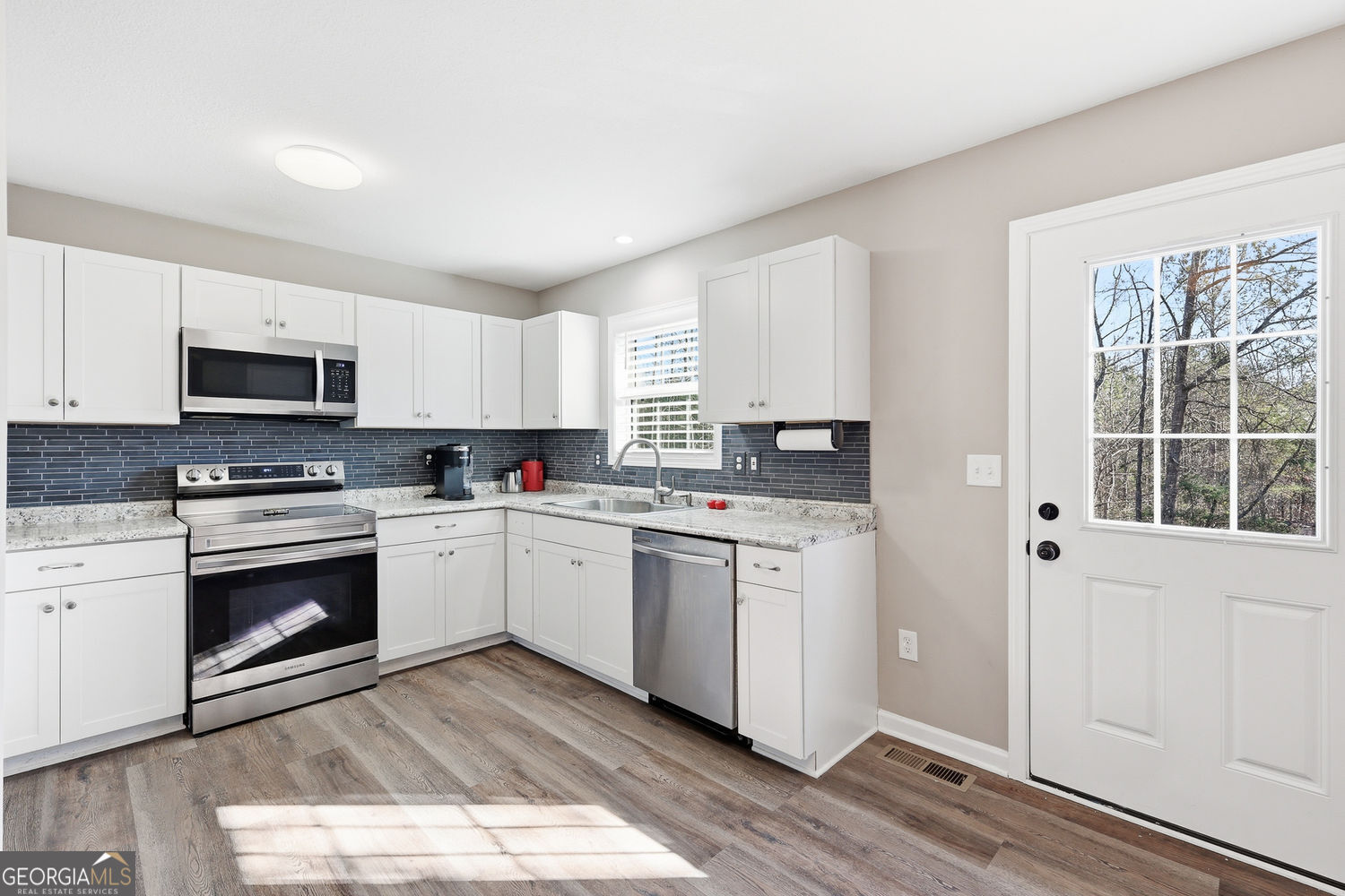3642 Williams Bridge Road Property Photo 11