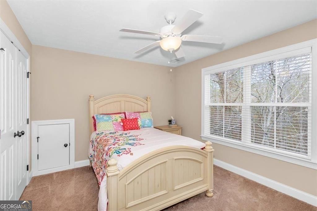 1075 Willow Way Property Photo 34