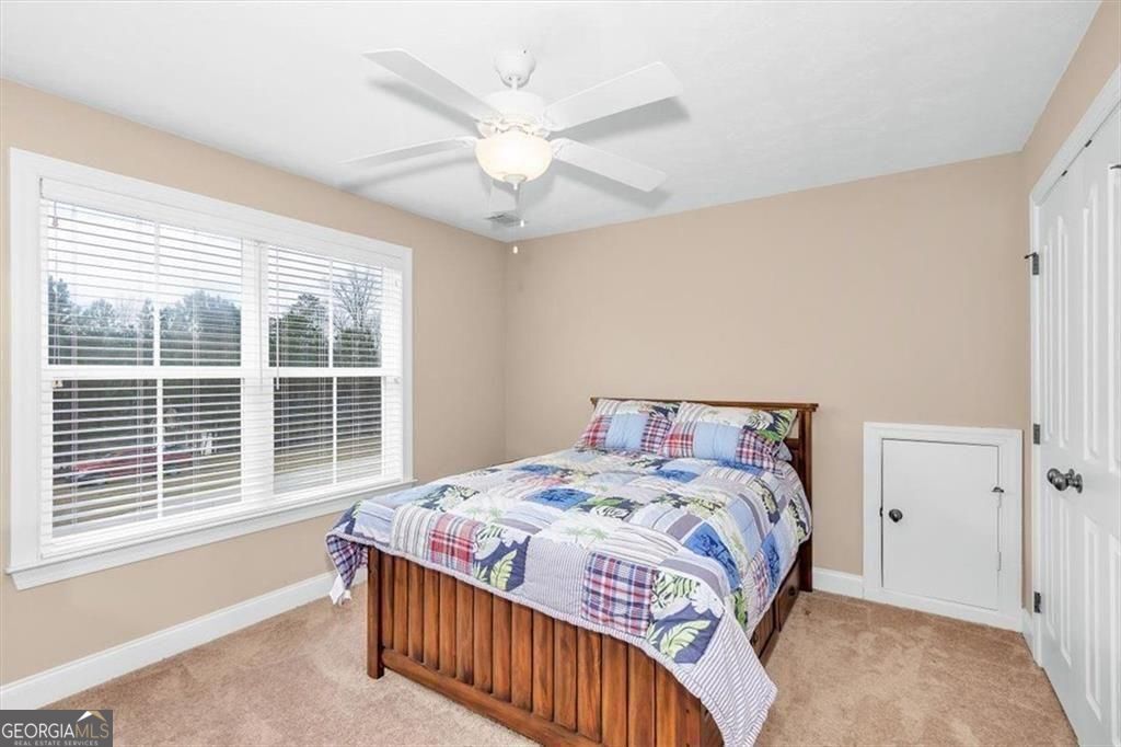 1075 Willow Way Property Photo 35