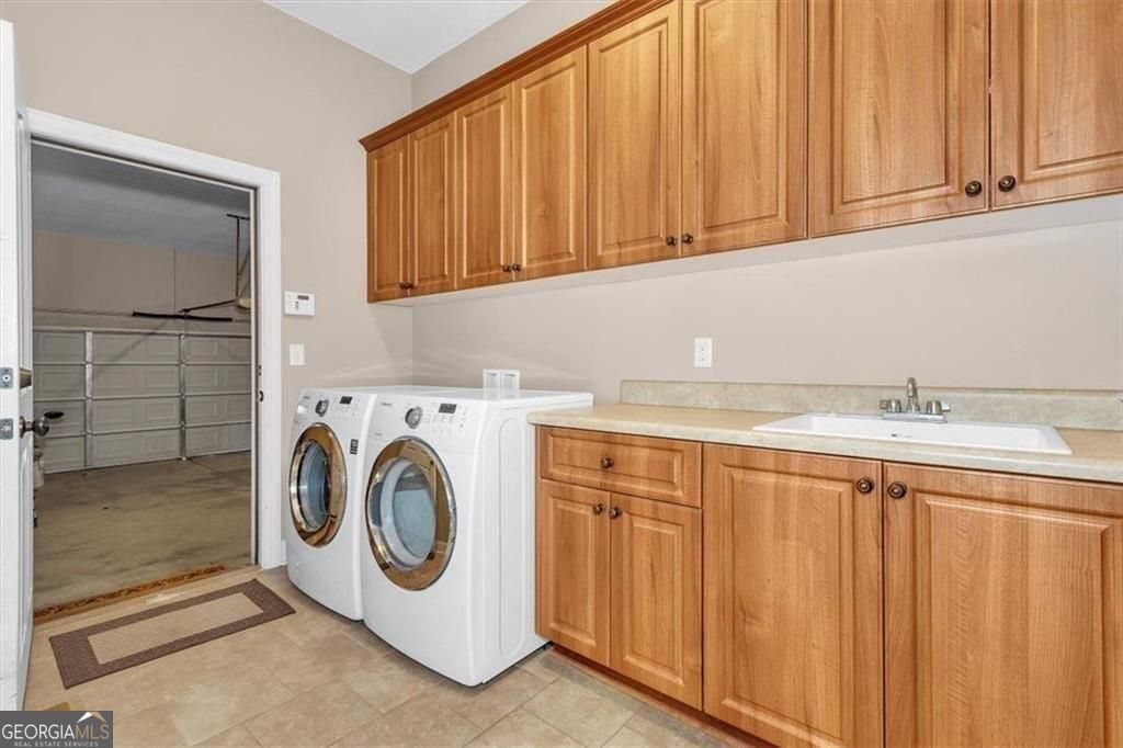 1075 Willow Way Property Photo 36