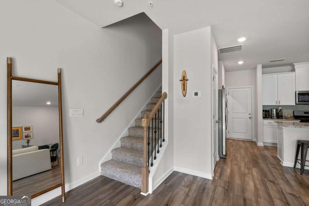 1729 Hyssop Boulevard Property Photo 14