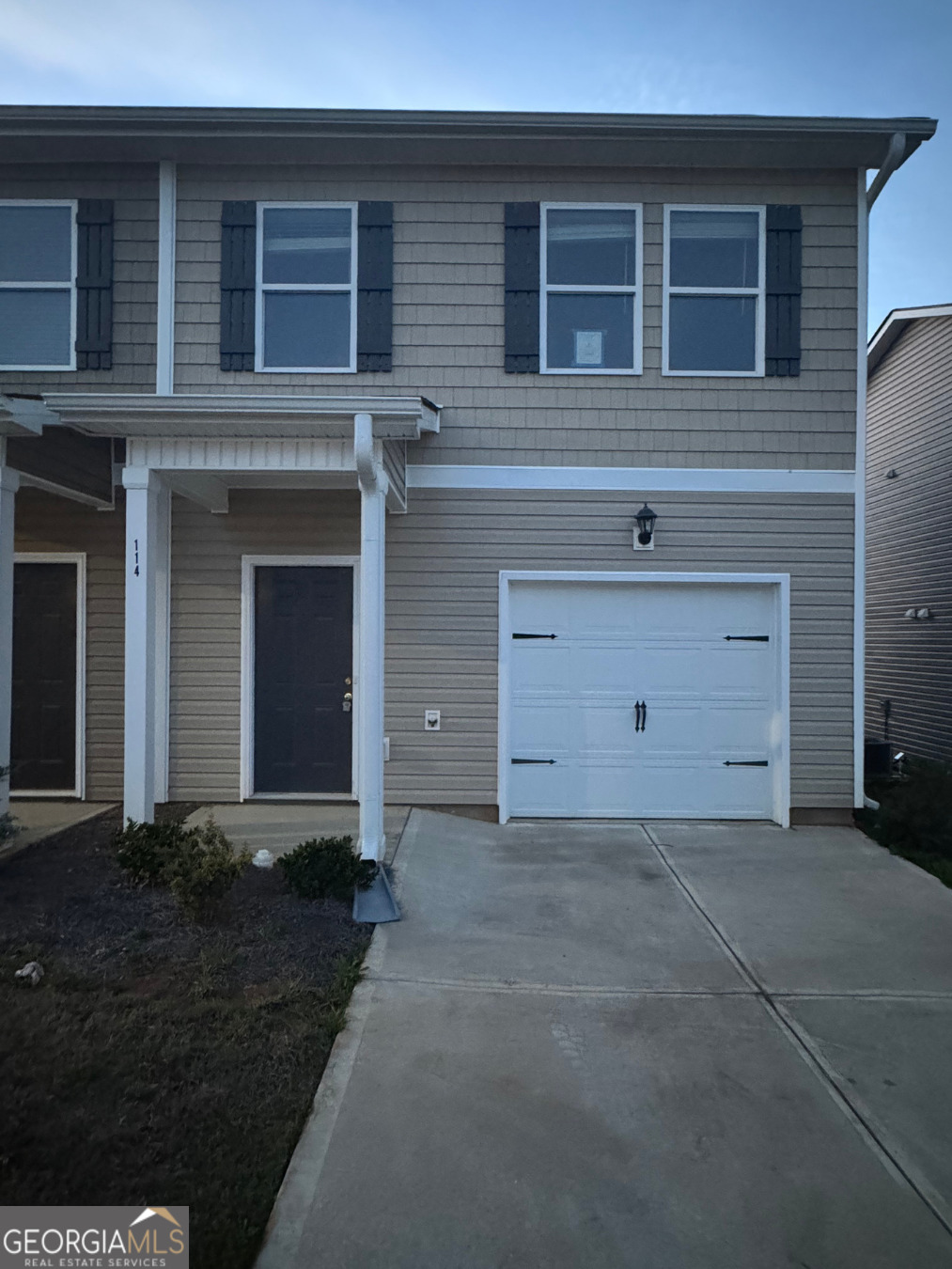 114 Red Oak Trail NW