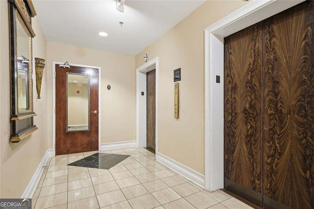 32 Peachtree Street Nw # 1102 Property Photo 7