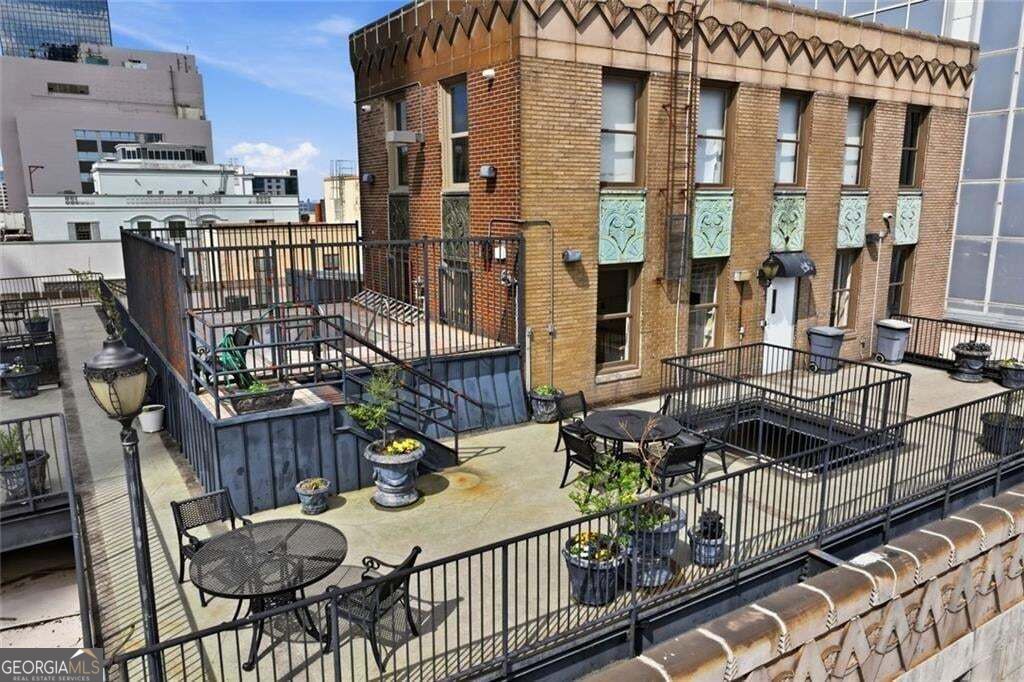32 Peachtree Street Nw # 1102 Property Photo 36