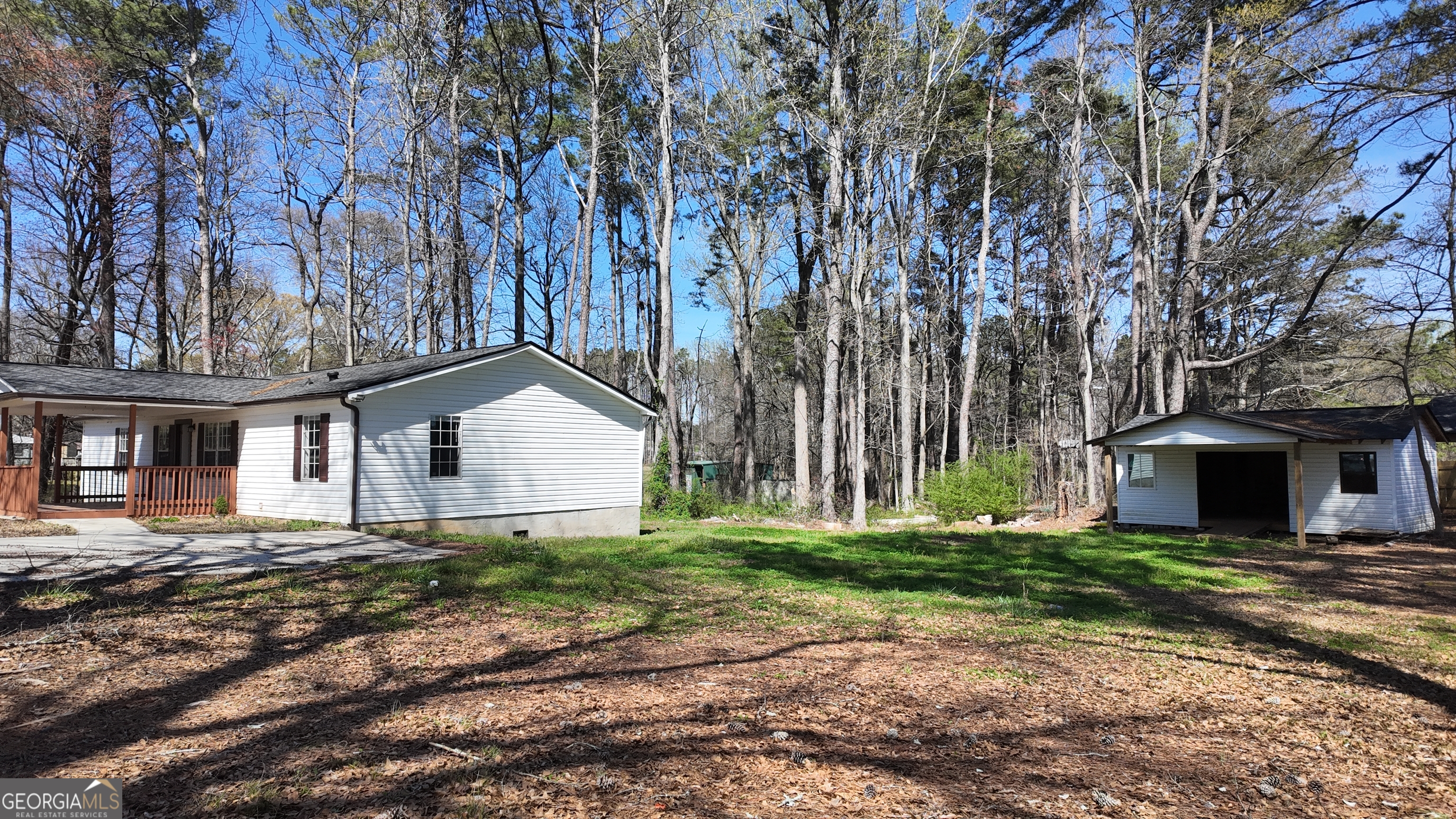 995 Highway 101 S Property Photo 13
