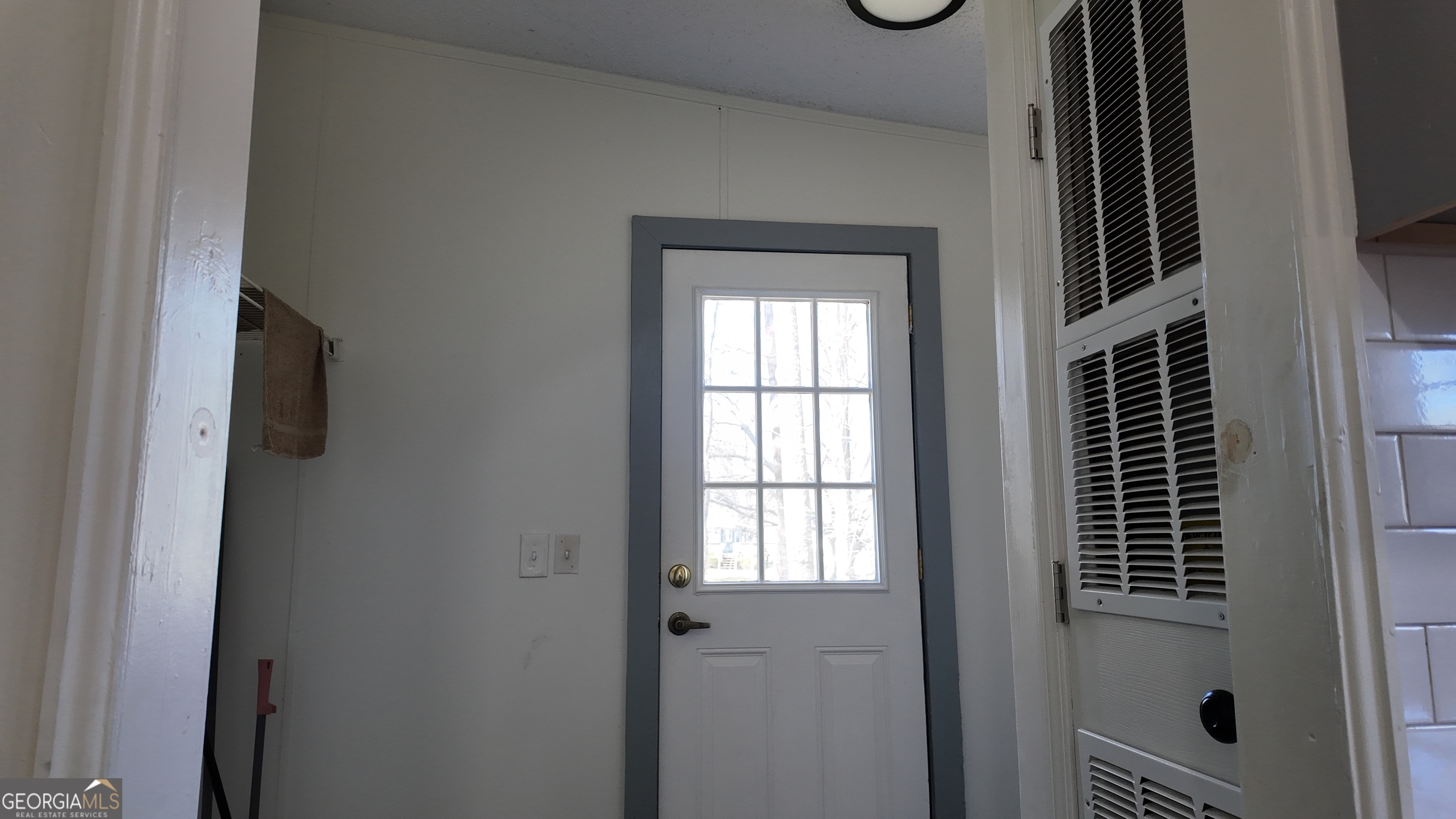 995 Highway 101 S Property Photo 31