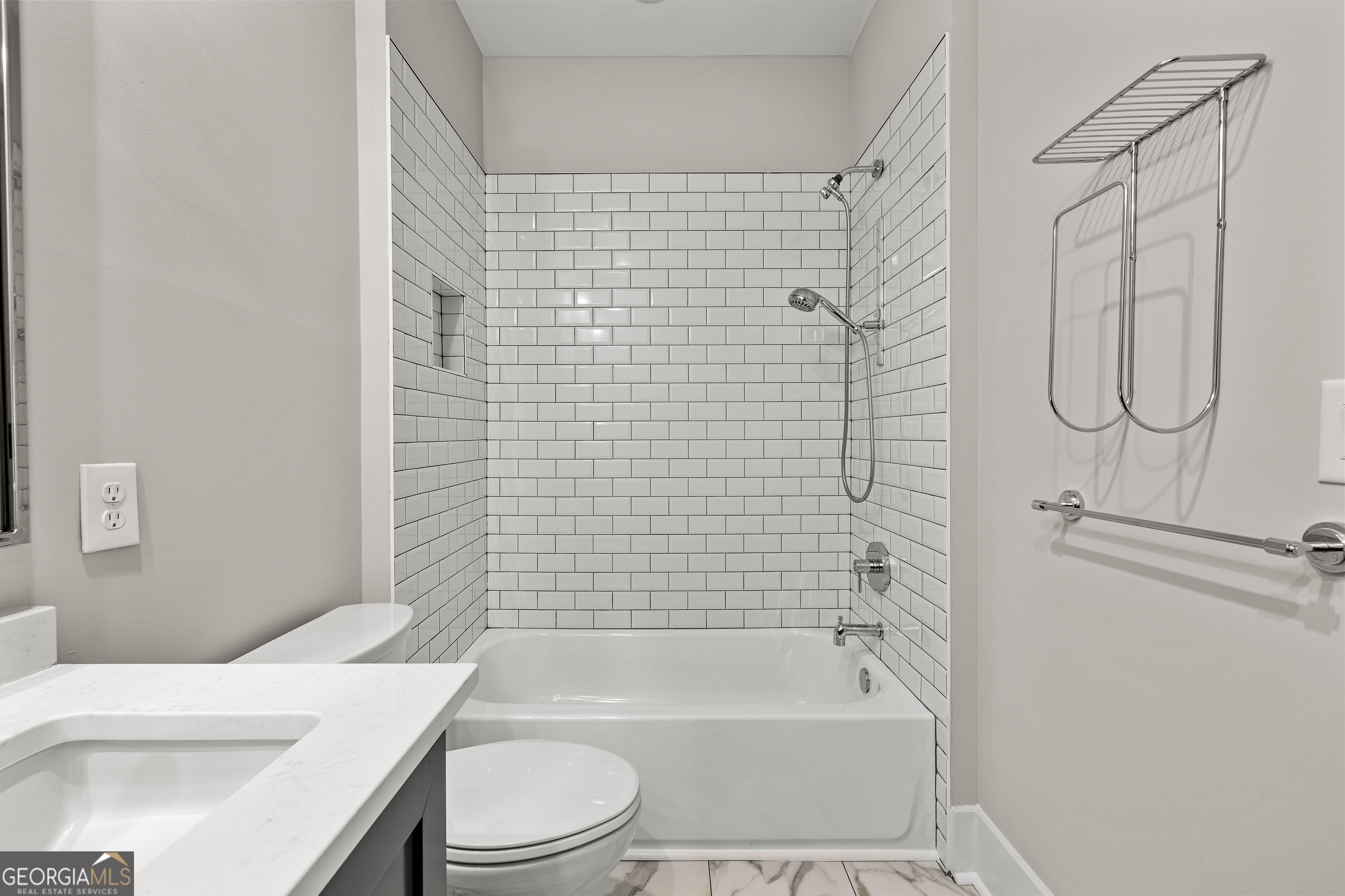 110 Glasgow Lane Property Photo 35