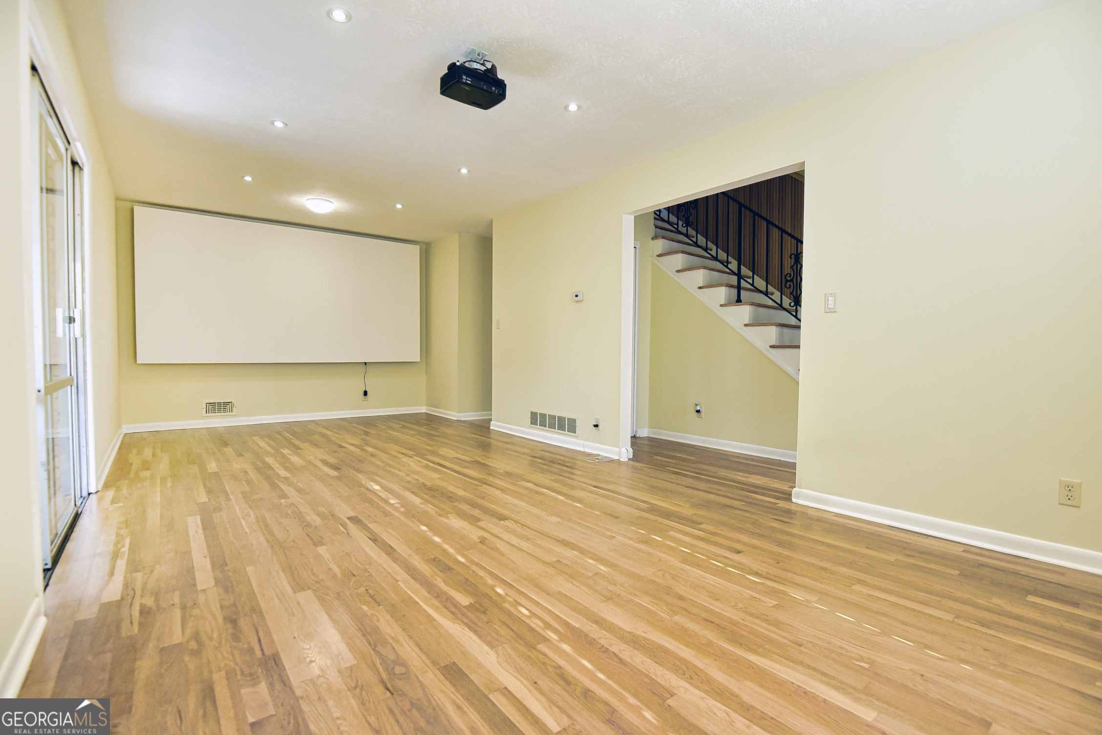 6418 Maddox Road Property Photo 6