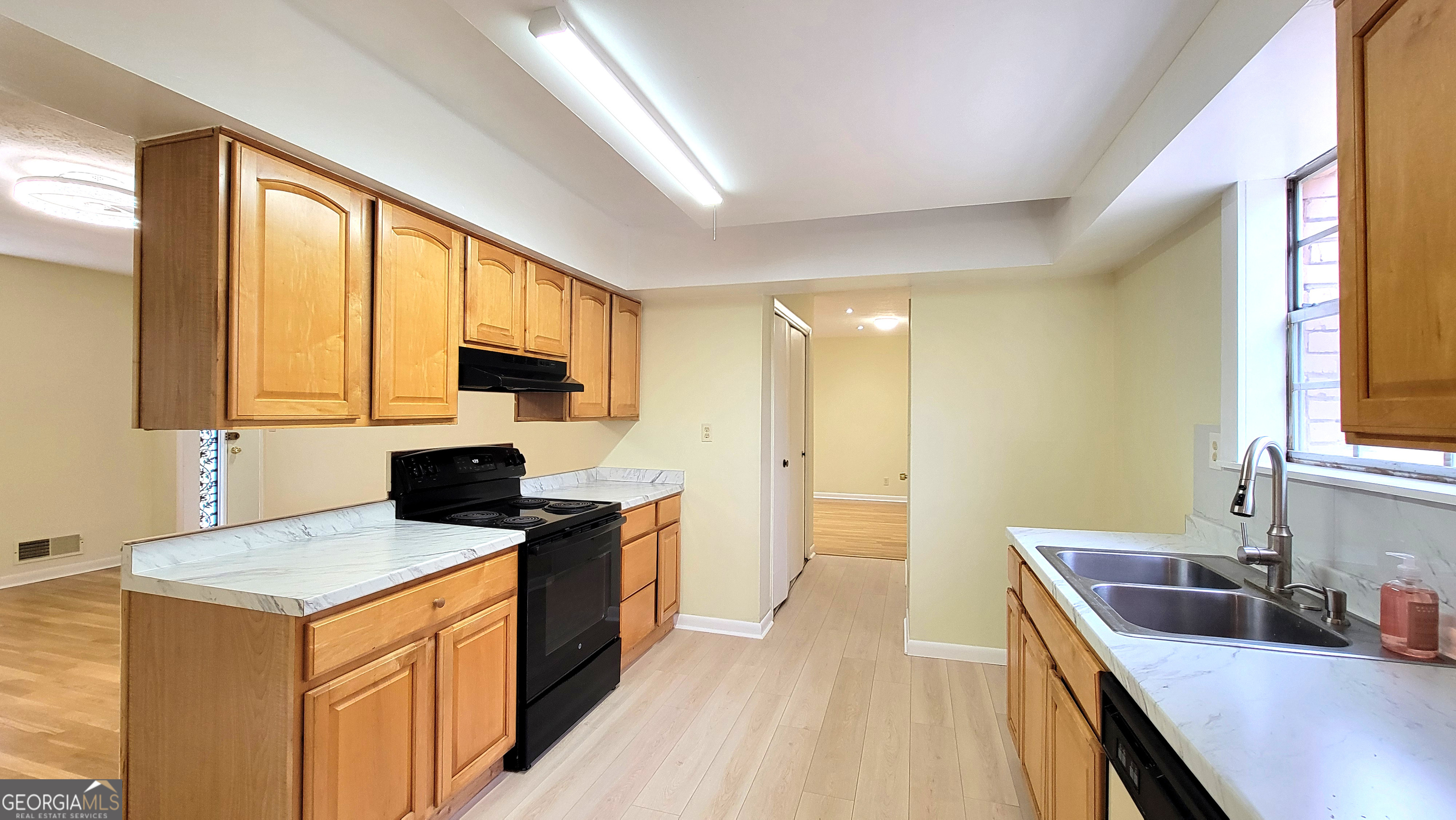 6418 Maddox Road Property Photo 13