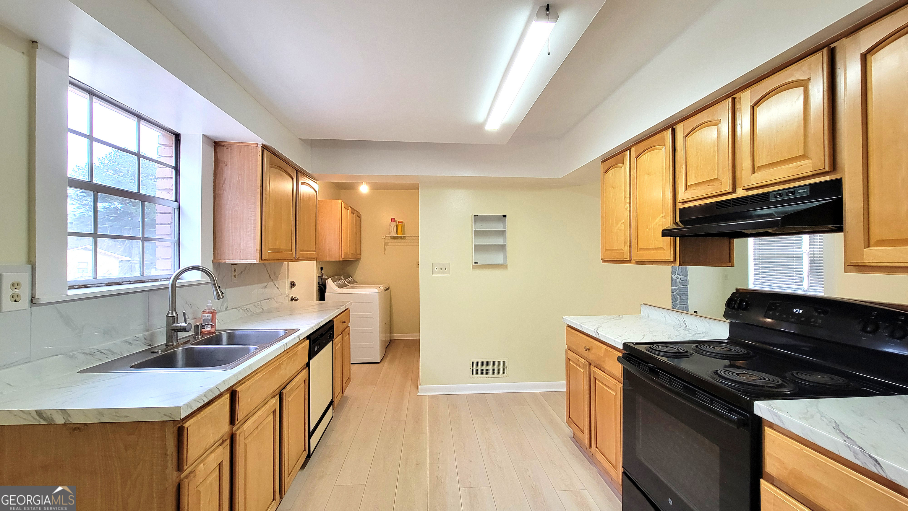 6418 Maddox Road Property Photo 14