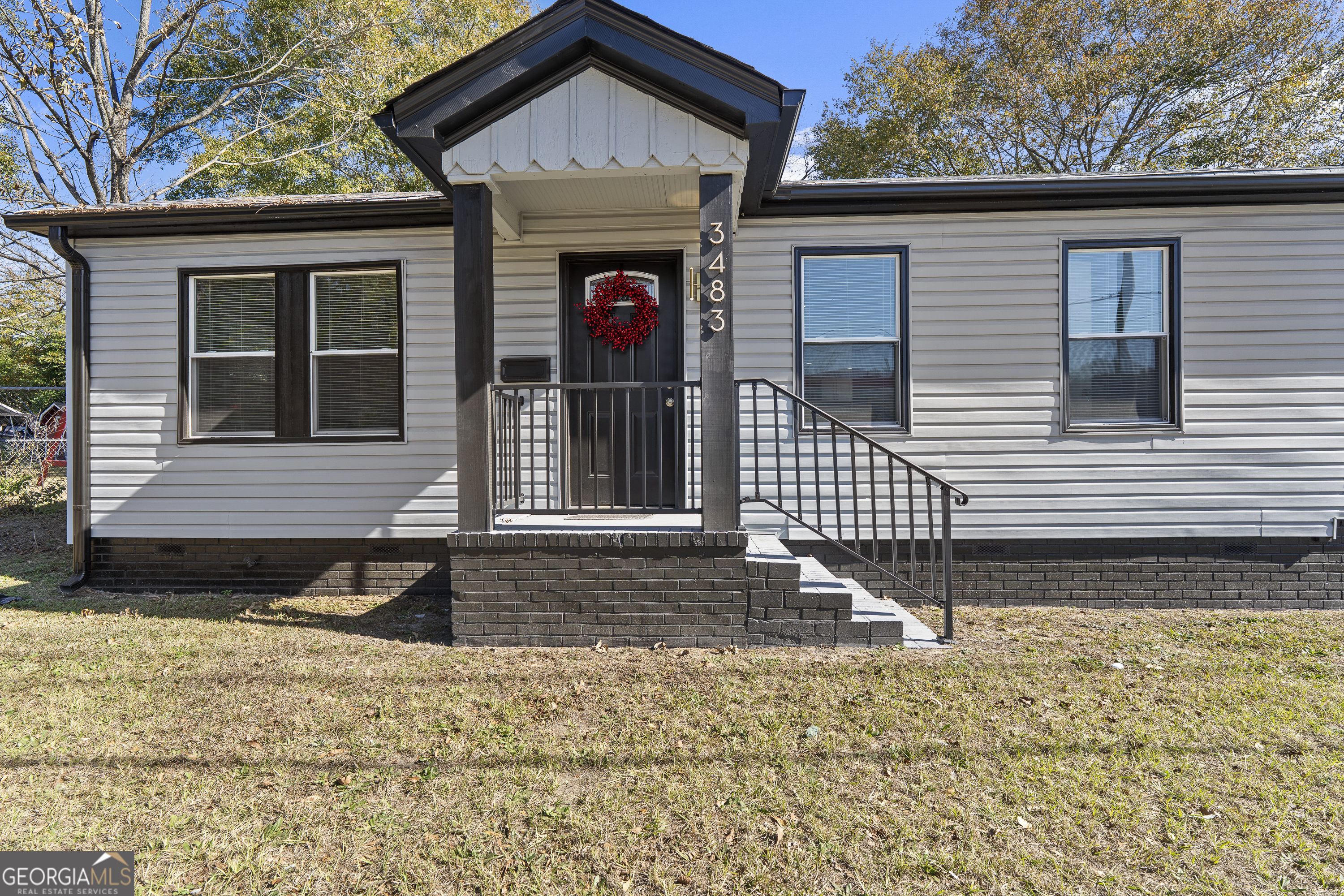 3483 Napier Avenue Property Photo 3