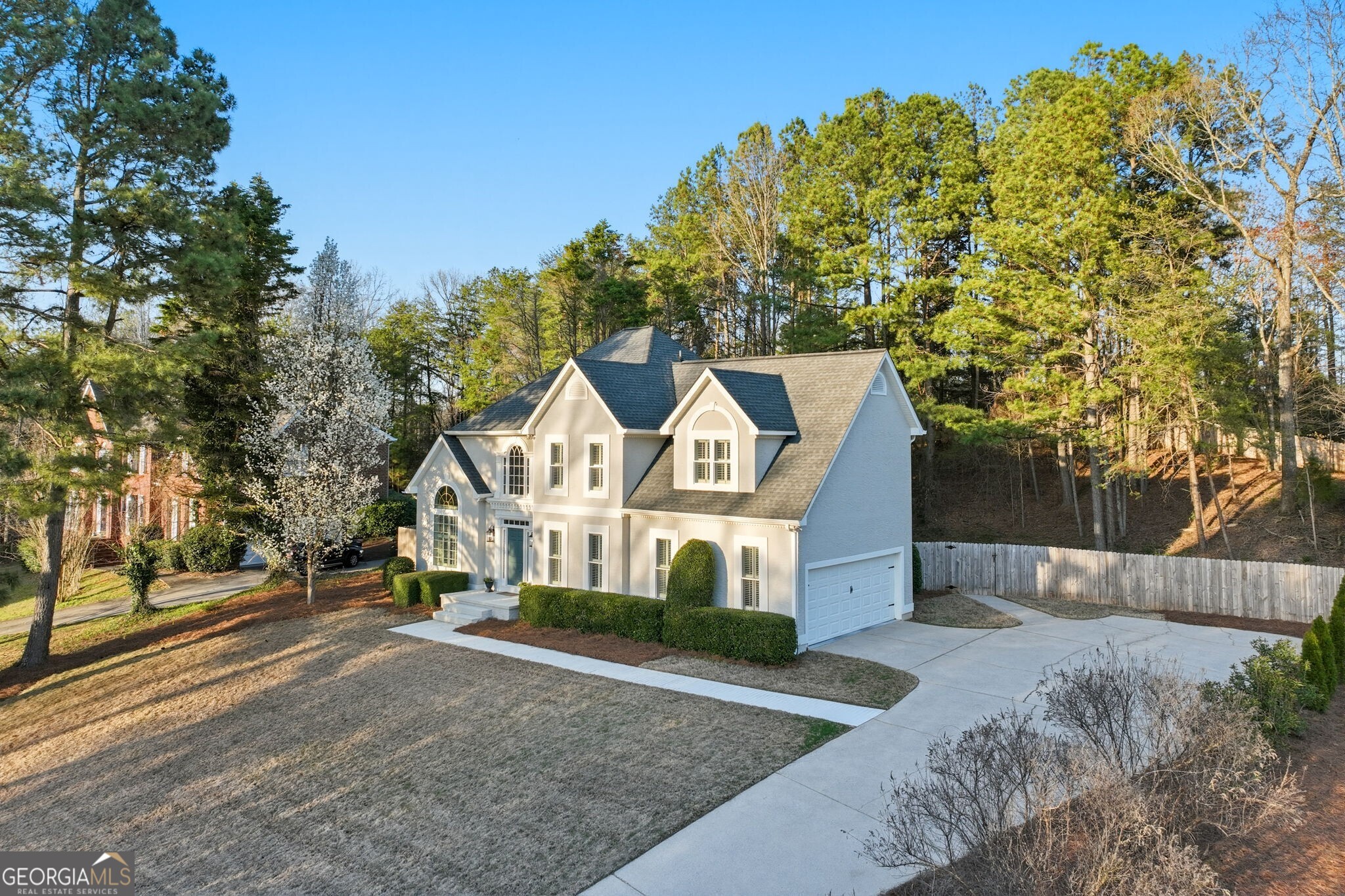 711 Chattahoochee Place Property Photo 3