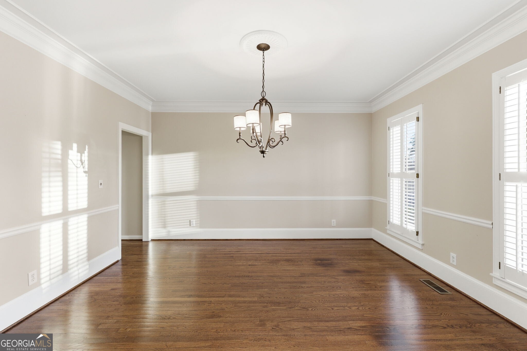 711 Chattahoochee Place Property Photo 8