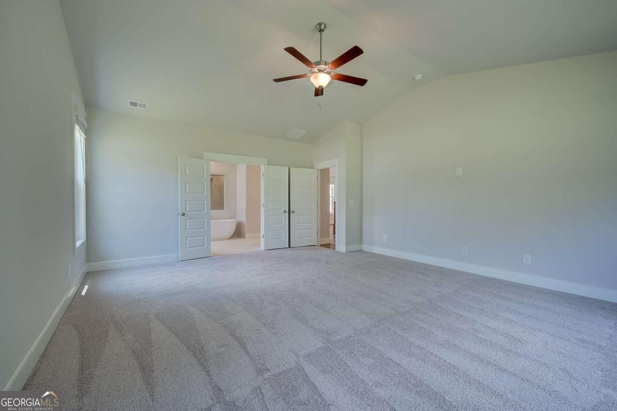 114 Homesite Saddle Drive Property Photo 9